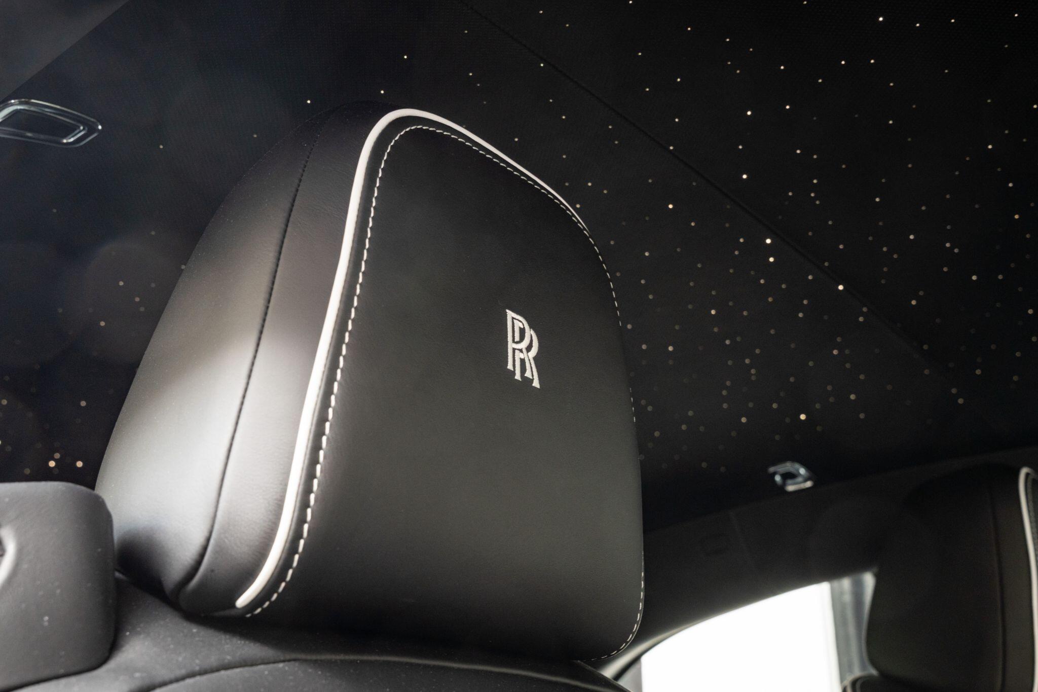 Rolls-Royce Spectre view 45