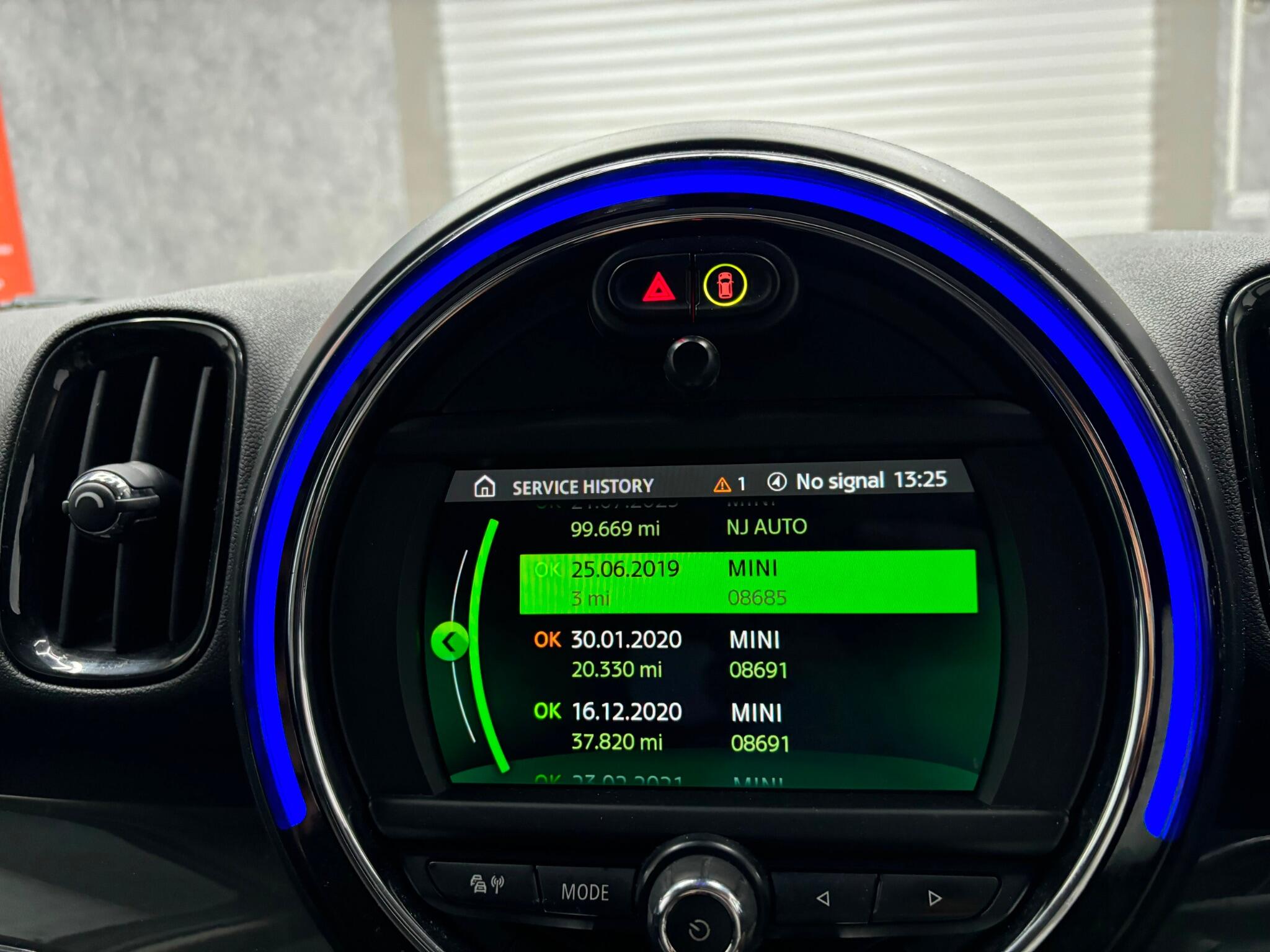 Mini Countryman view 14