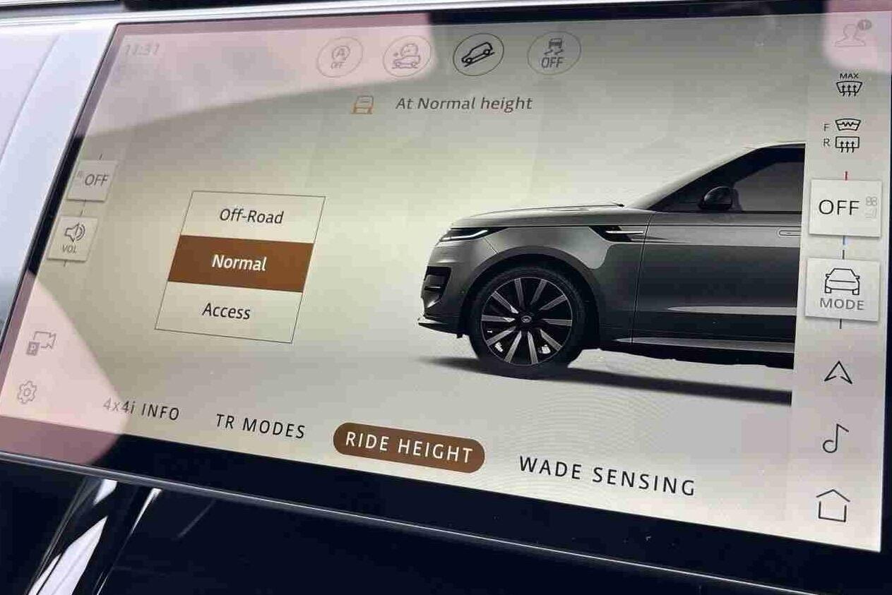 Land Rover Range Rover Sport view 47