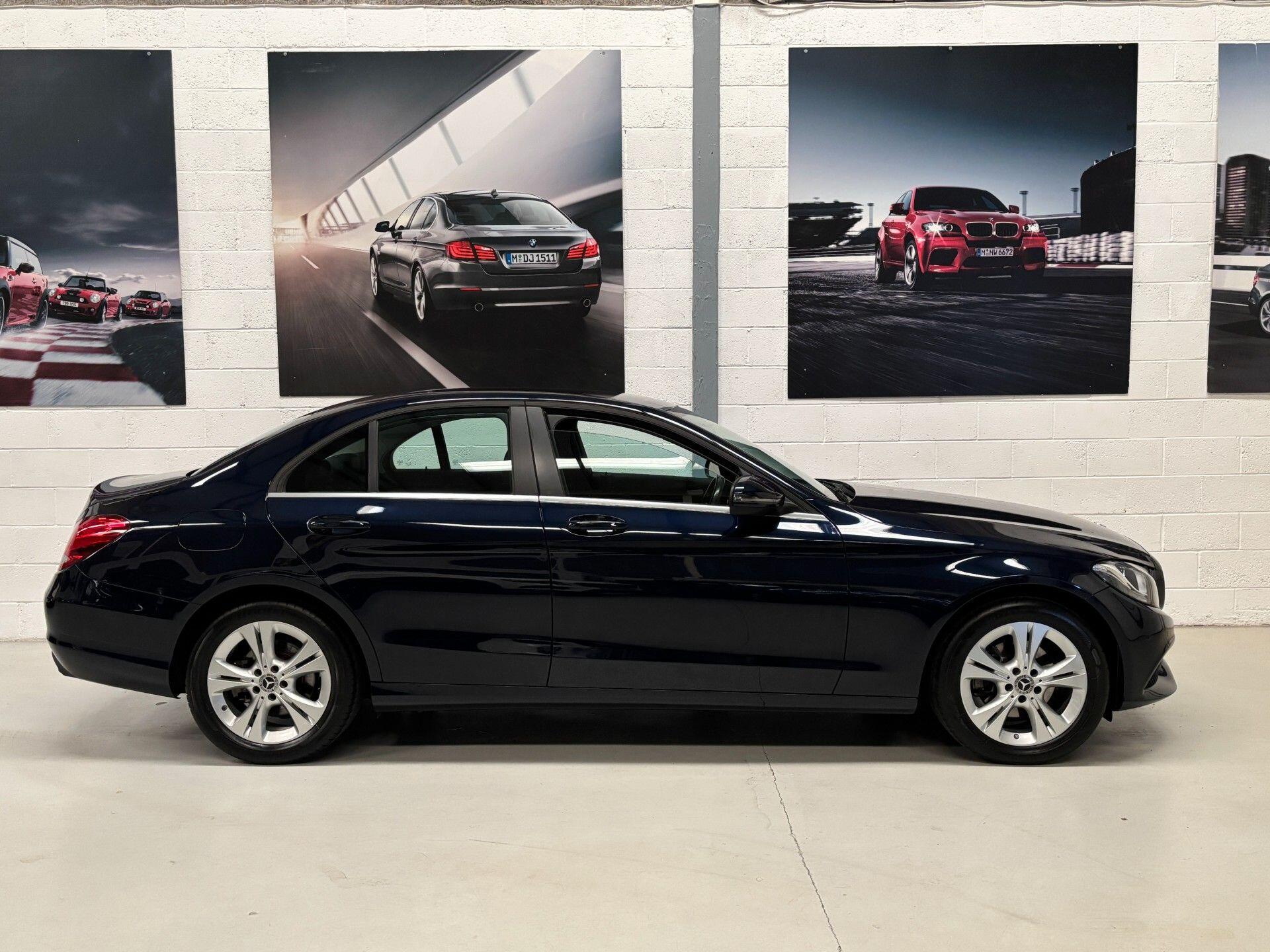Mercedes-Benz C-Class view 9