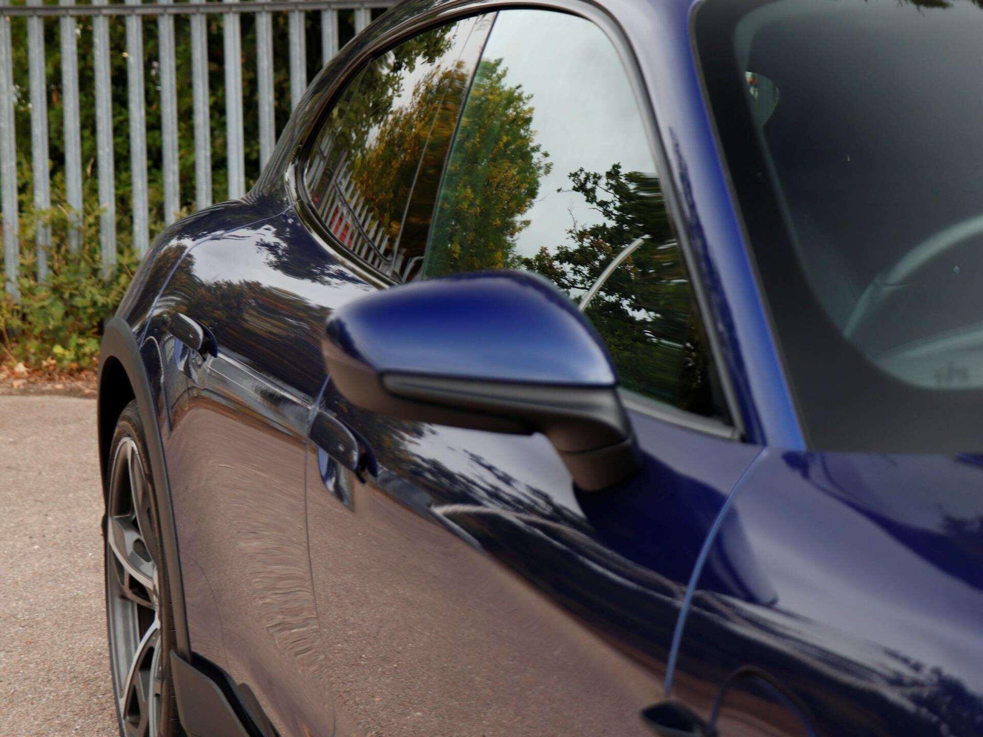 Porsche Taycan view 32