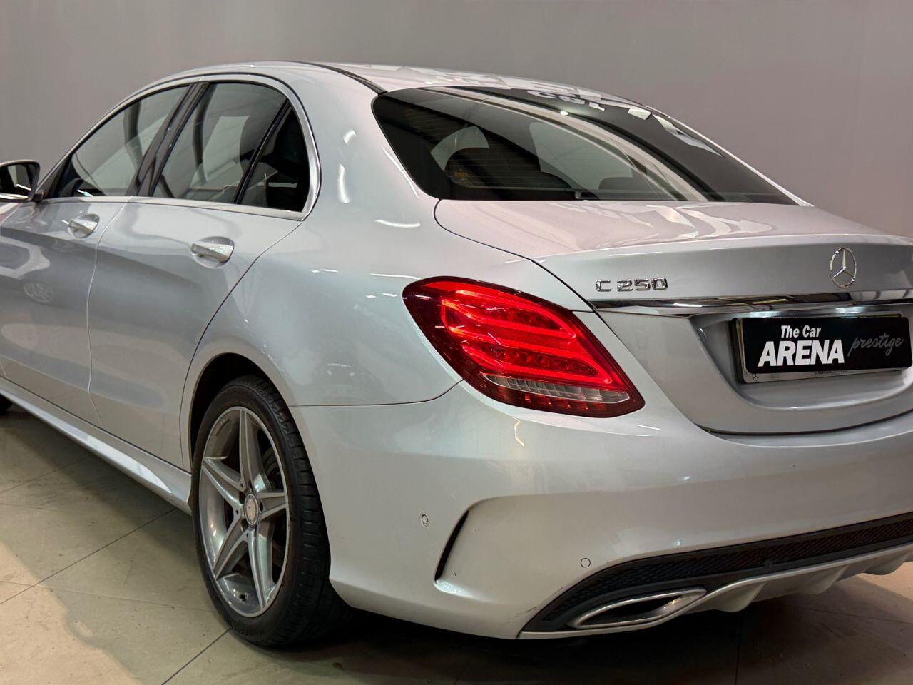 Mercedes-Benz C Class view 6