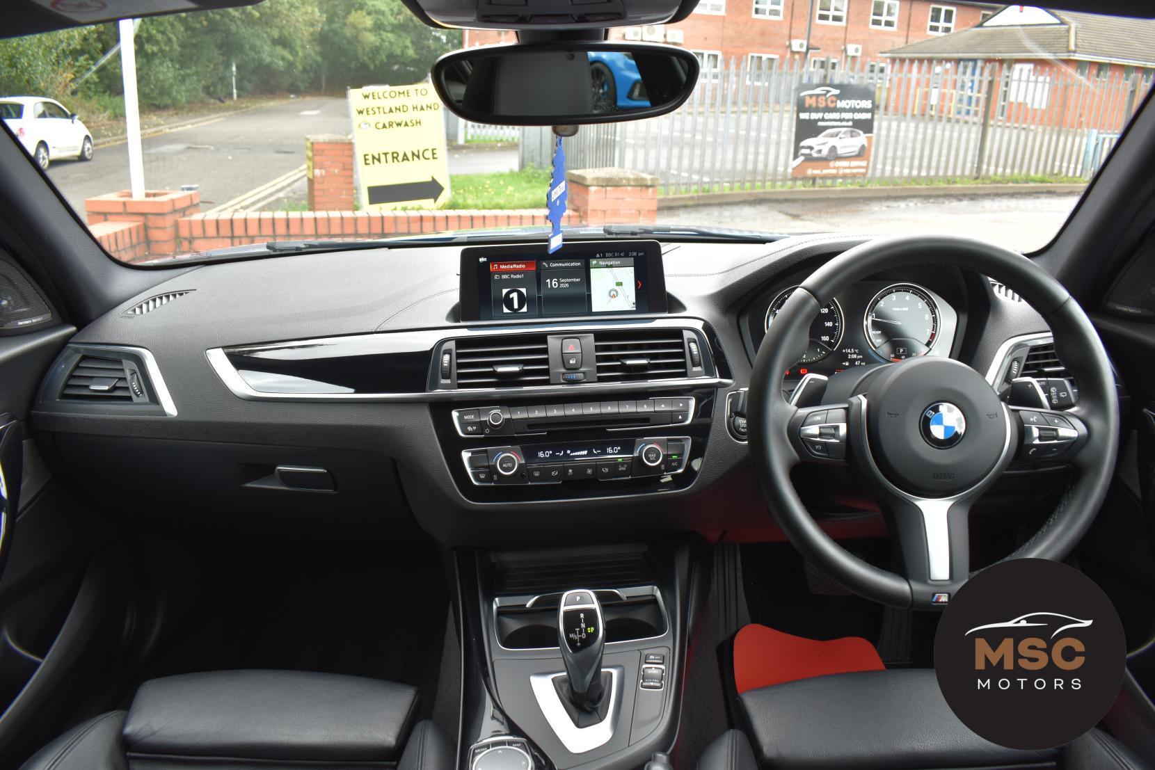 BMW 1 Series view 52