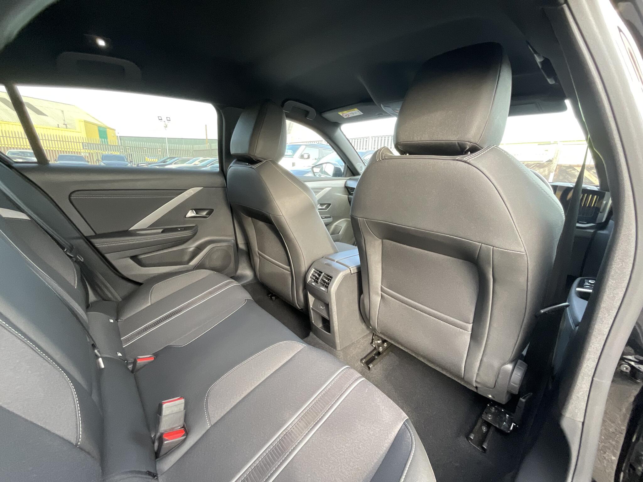 Vauxhall Astra view 10