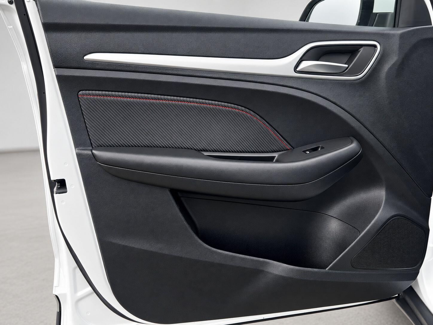 MG MG ZS view 34