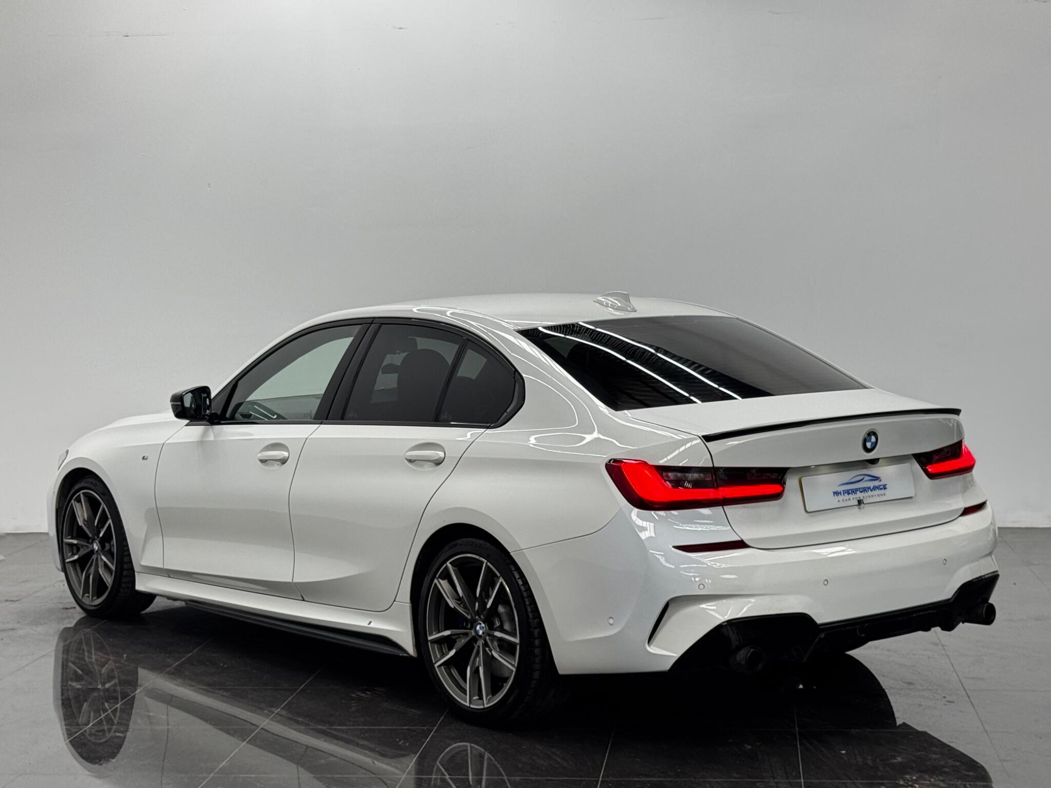 BMW 3 Series view 70