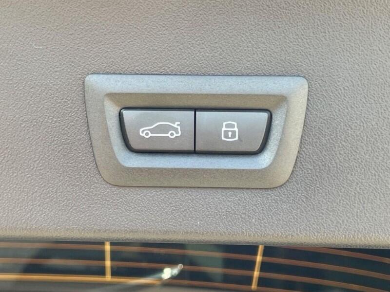 BMW X3 view 42