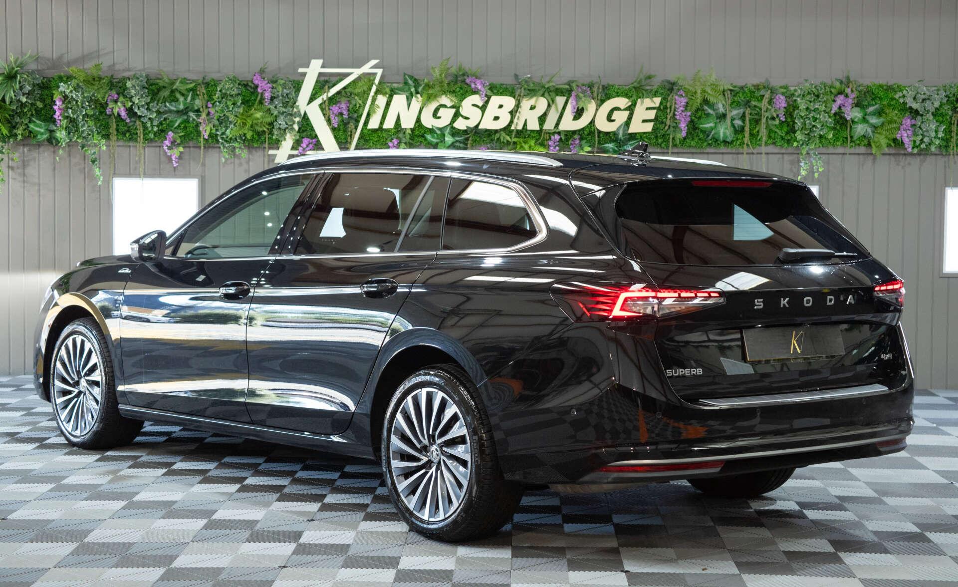 Skoda Superb view 26