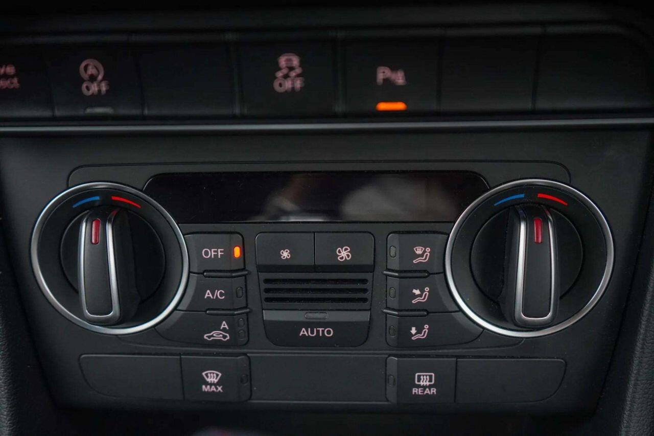 Audi Q3 view 22
