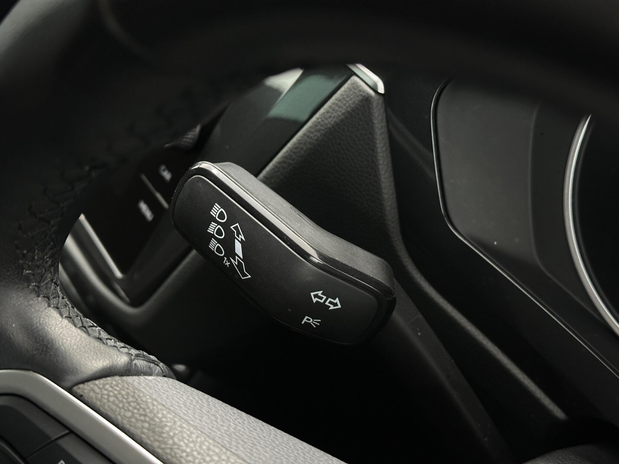 Volkswagen Tiguan view 13