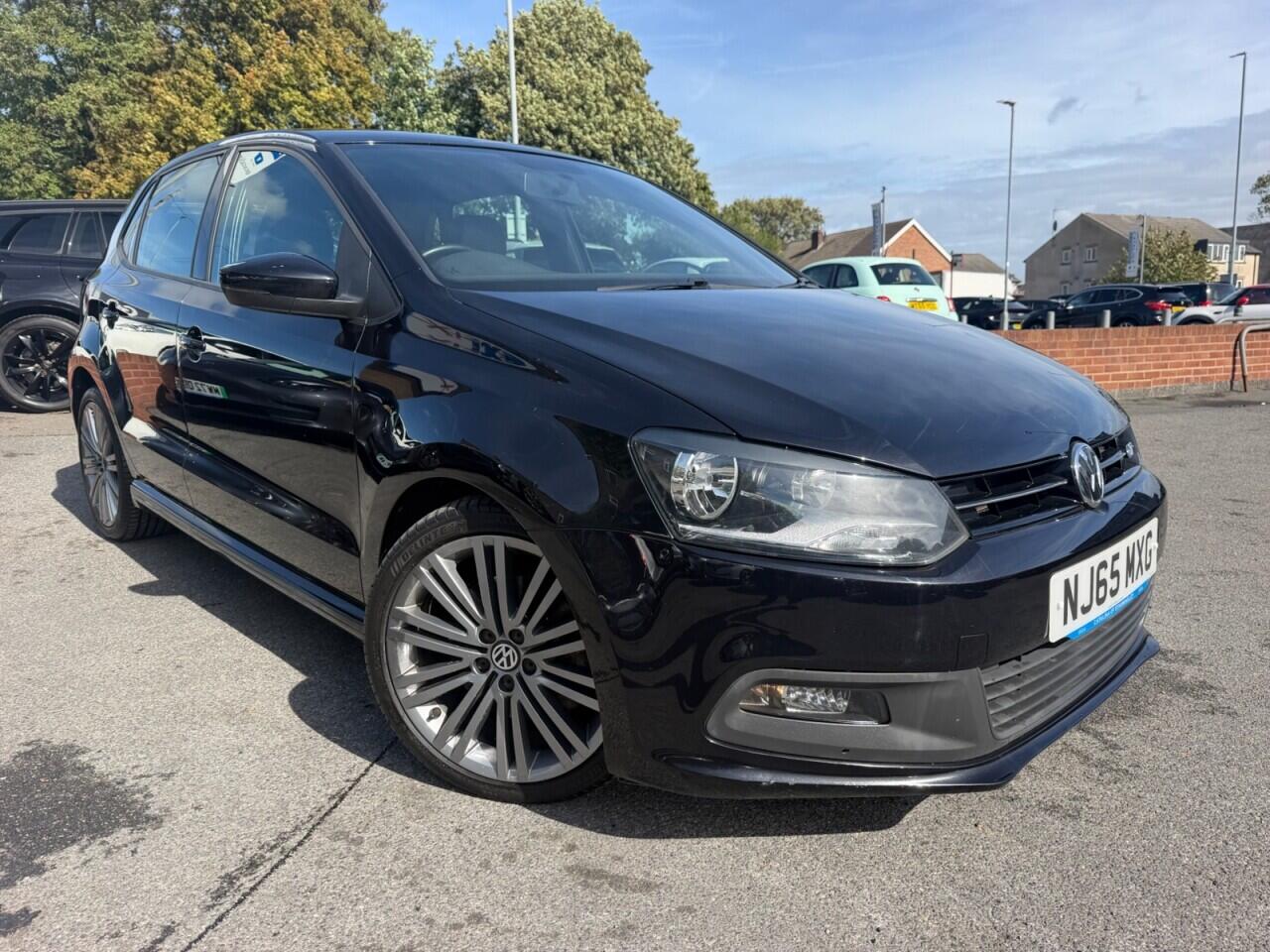 Volkswagen Polo view 13