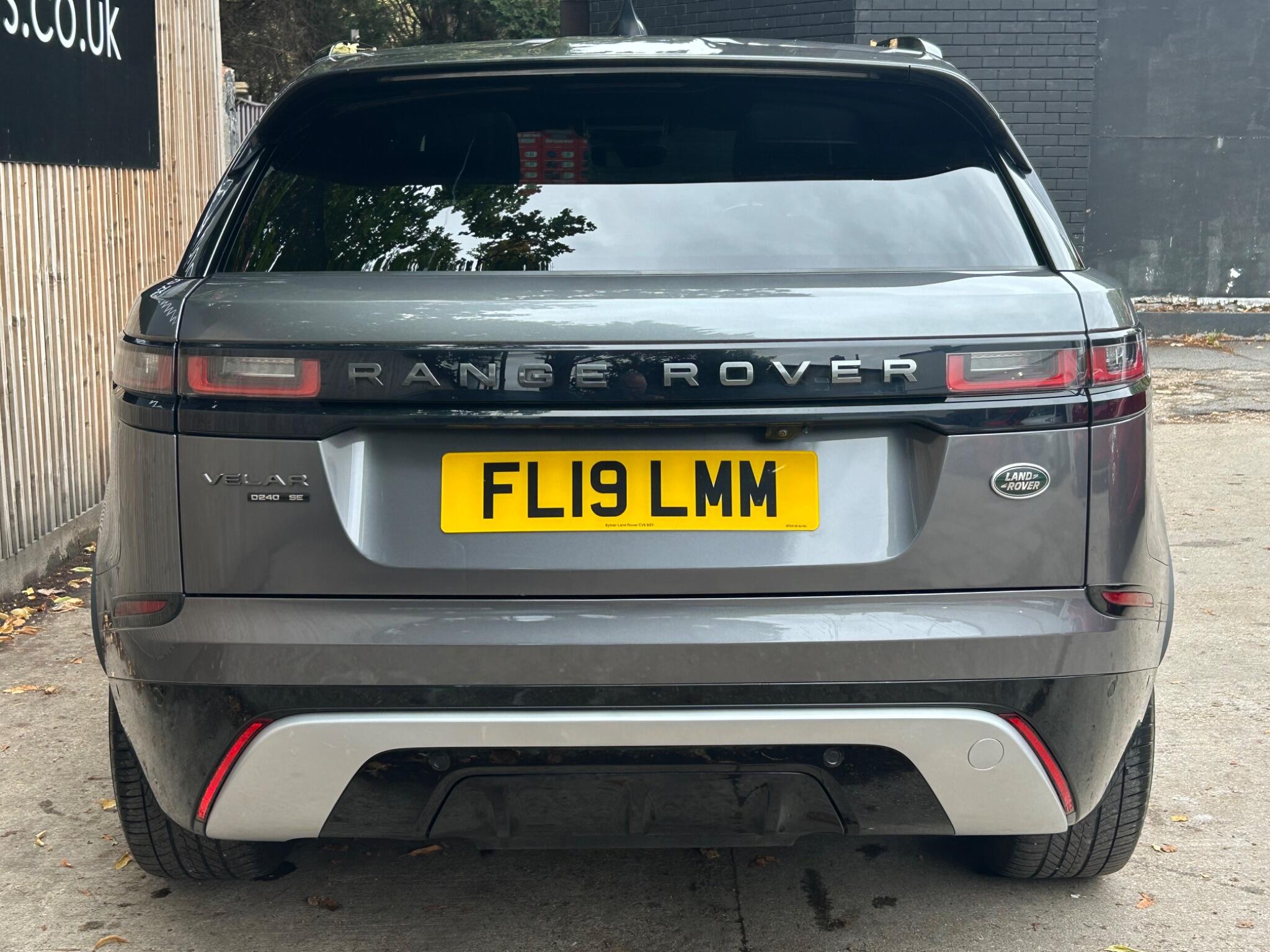 Land Rover Range Rover Velar view 17