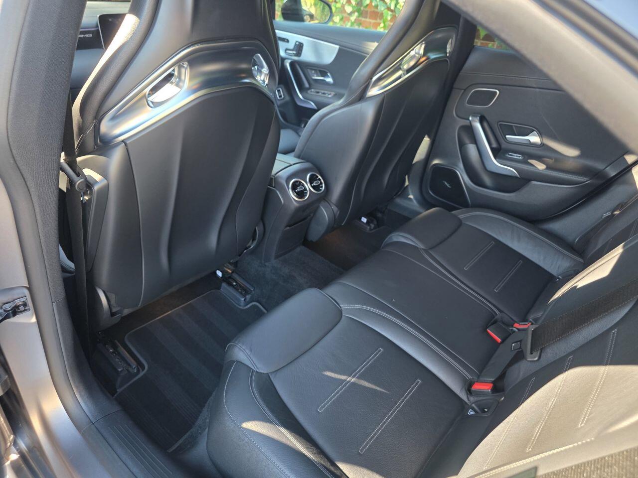 Mercedes-Benz Cla view 43