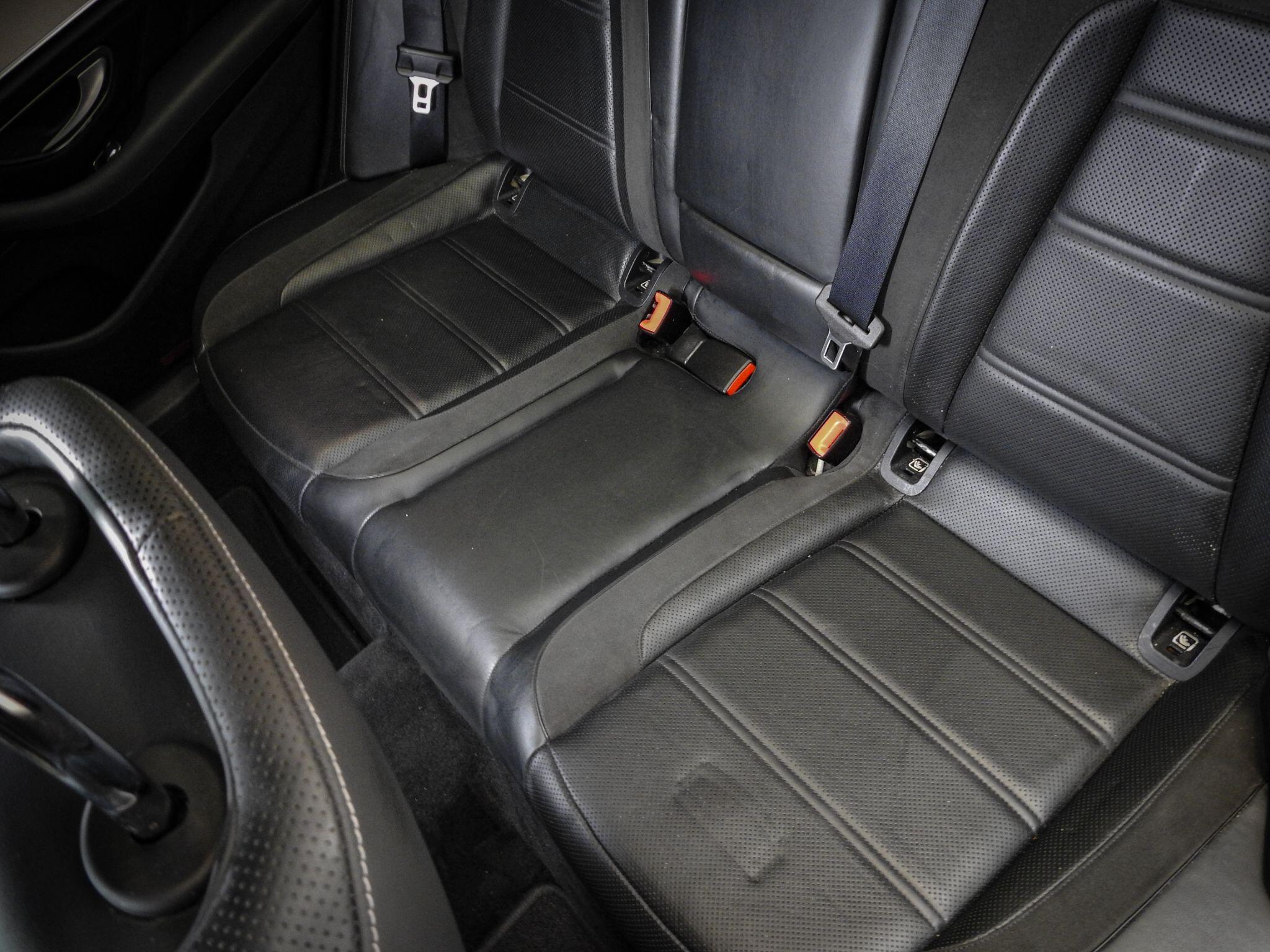 Mercedes-Benz E-Class view 48
