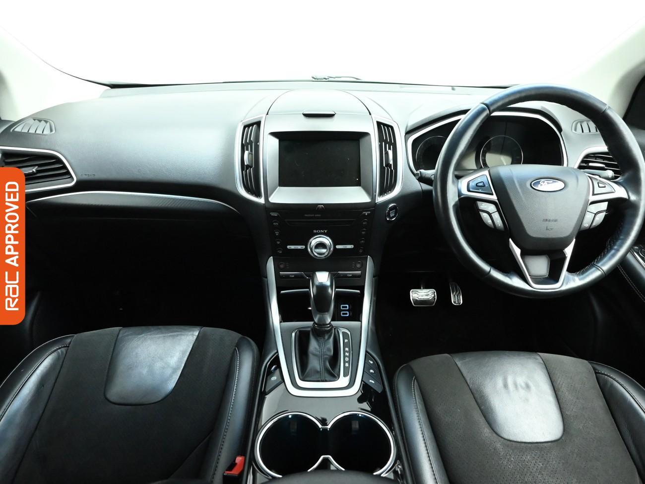 Ford Edge view 2