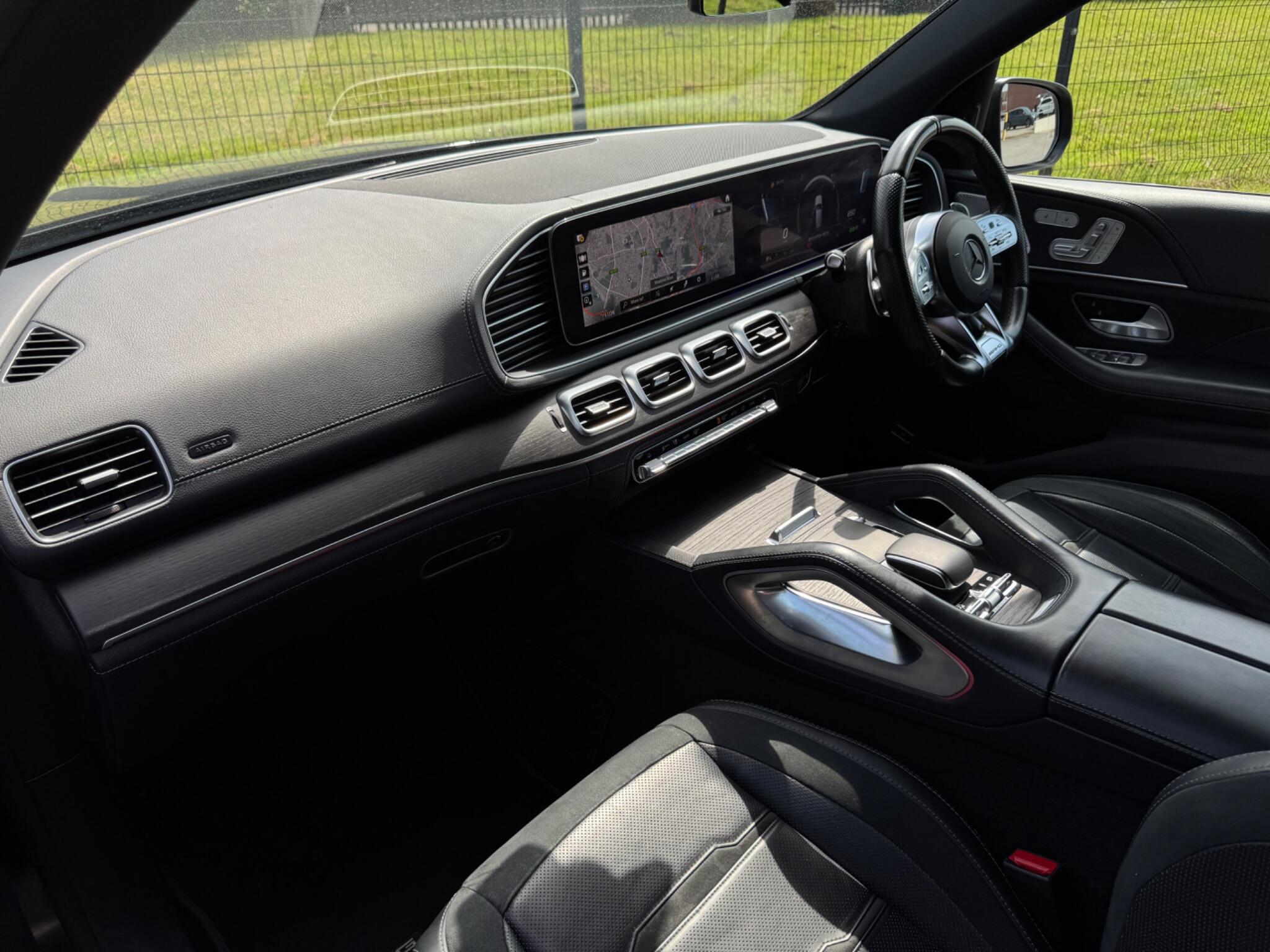 Mercedes-Benz Gle view 17