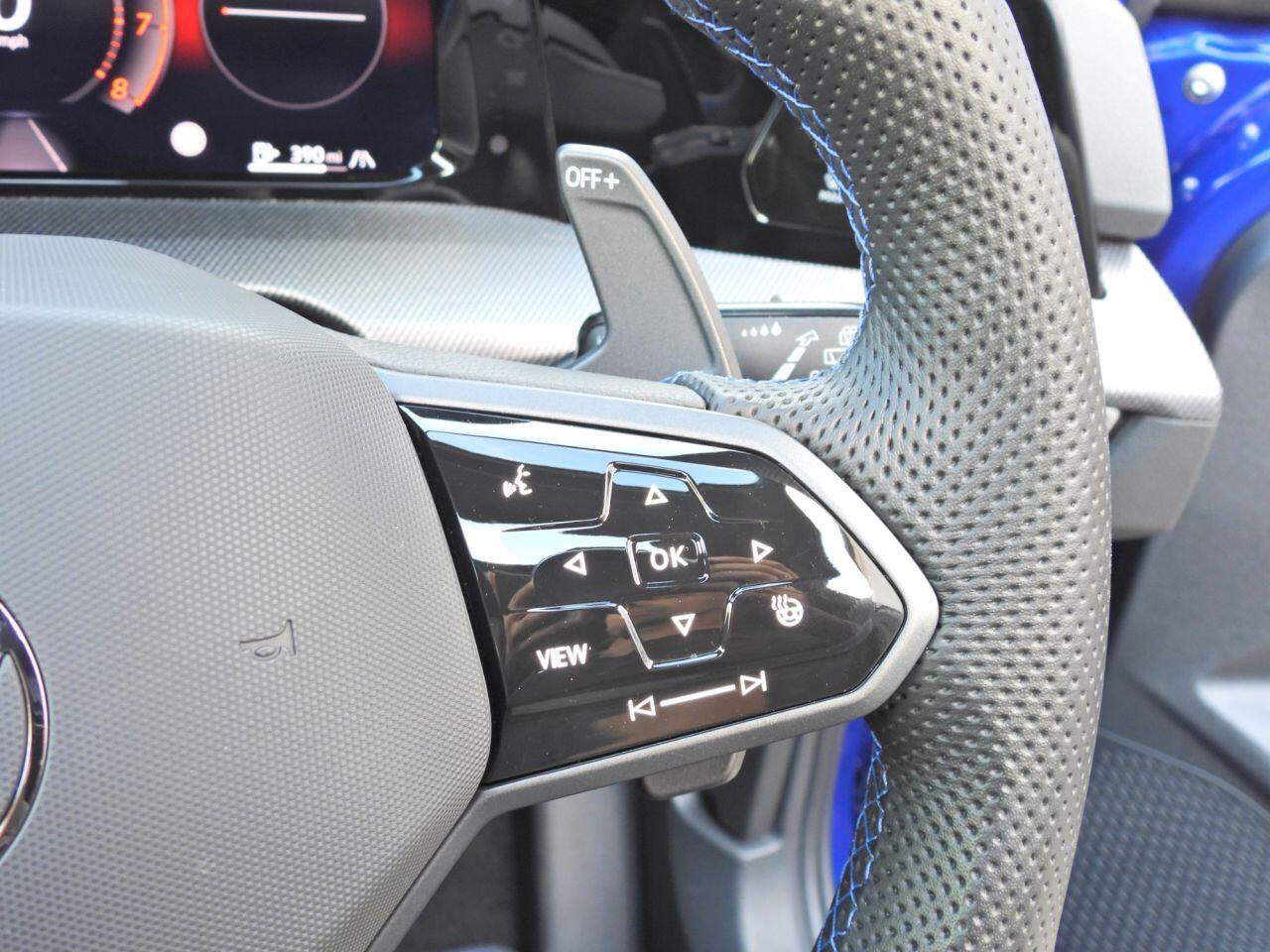 Volkswagen Golf view 48