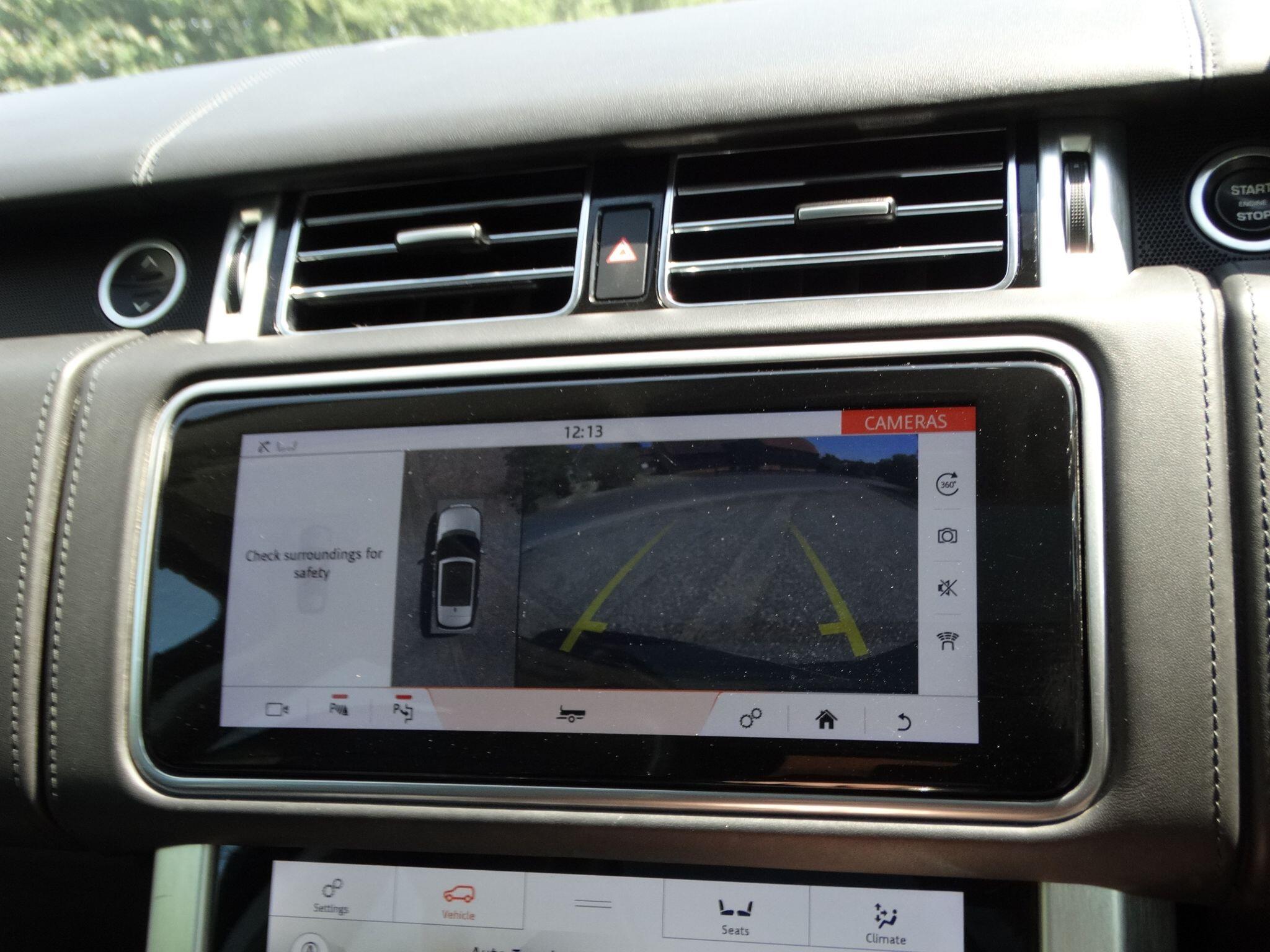 Land Rover Range Rover view 24