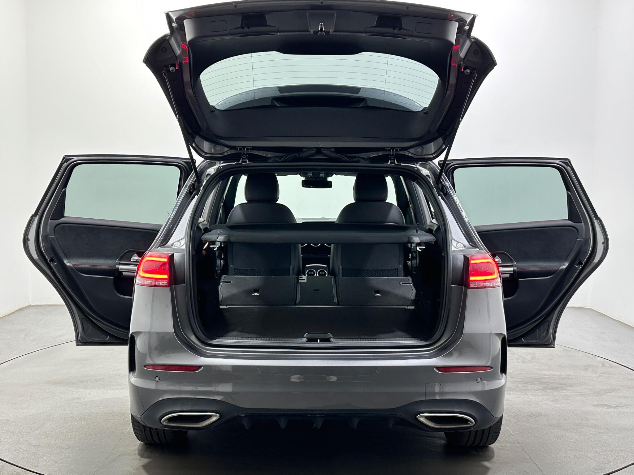 Mercedes-Benz B-Class view 46