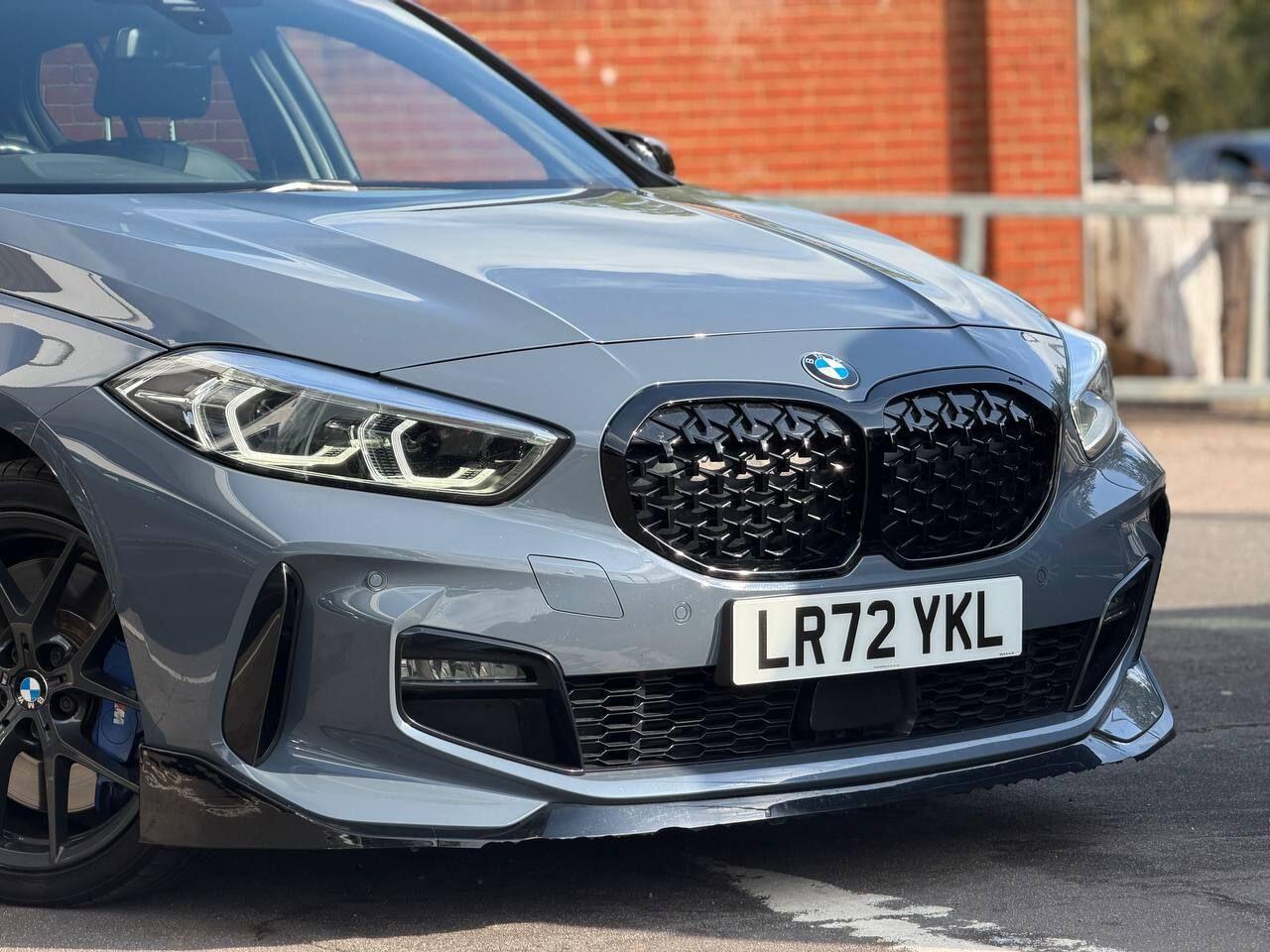 BMW 1 Series view 52