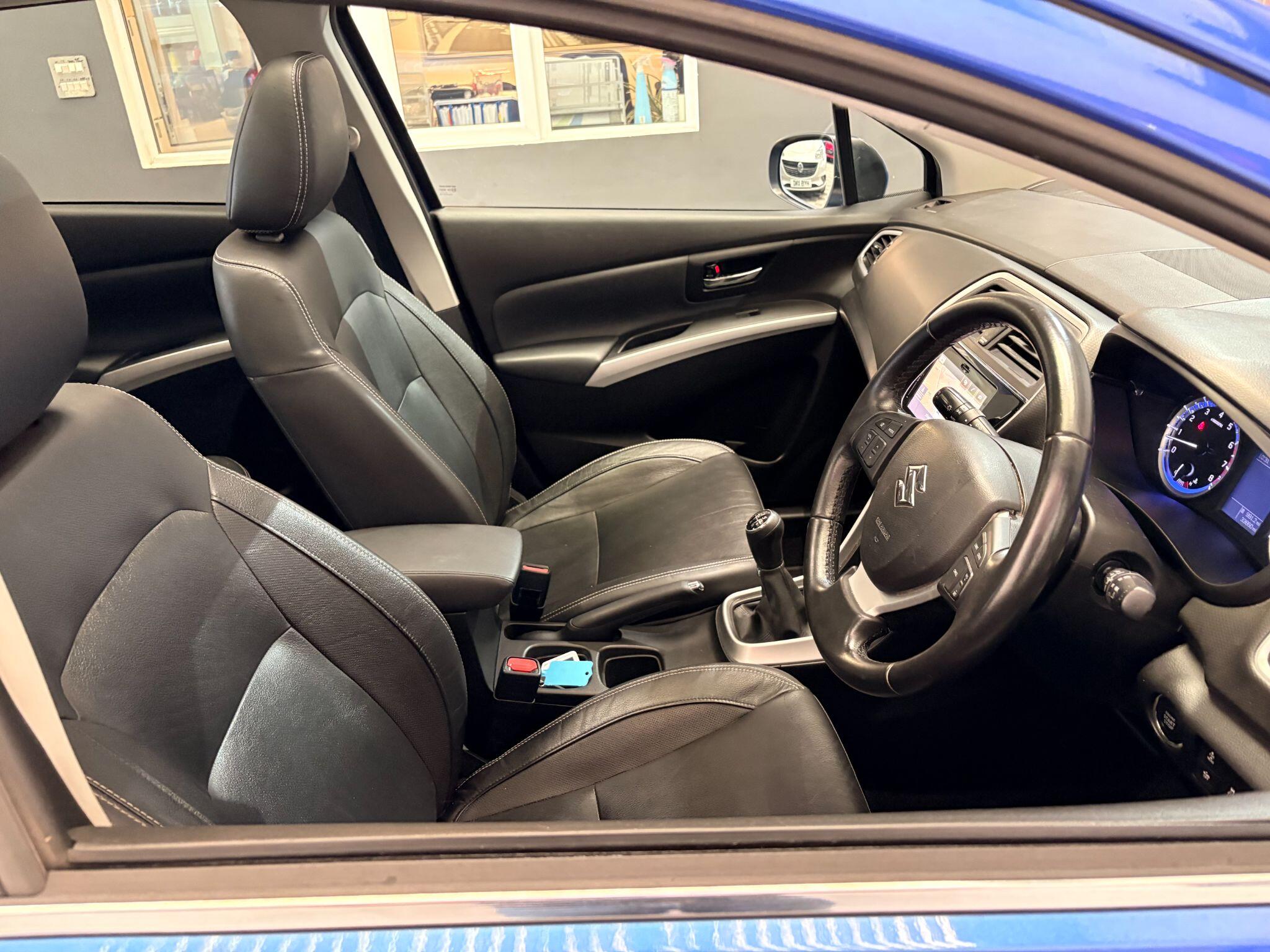 Suzuki SX4 S-Cross view 27
