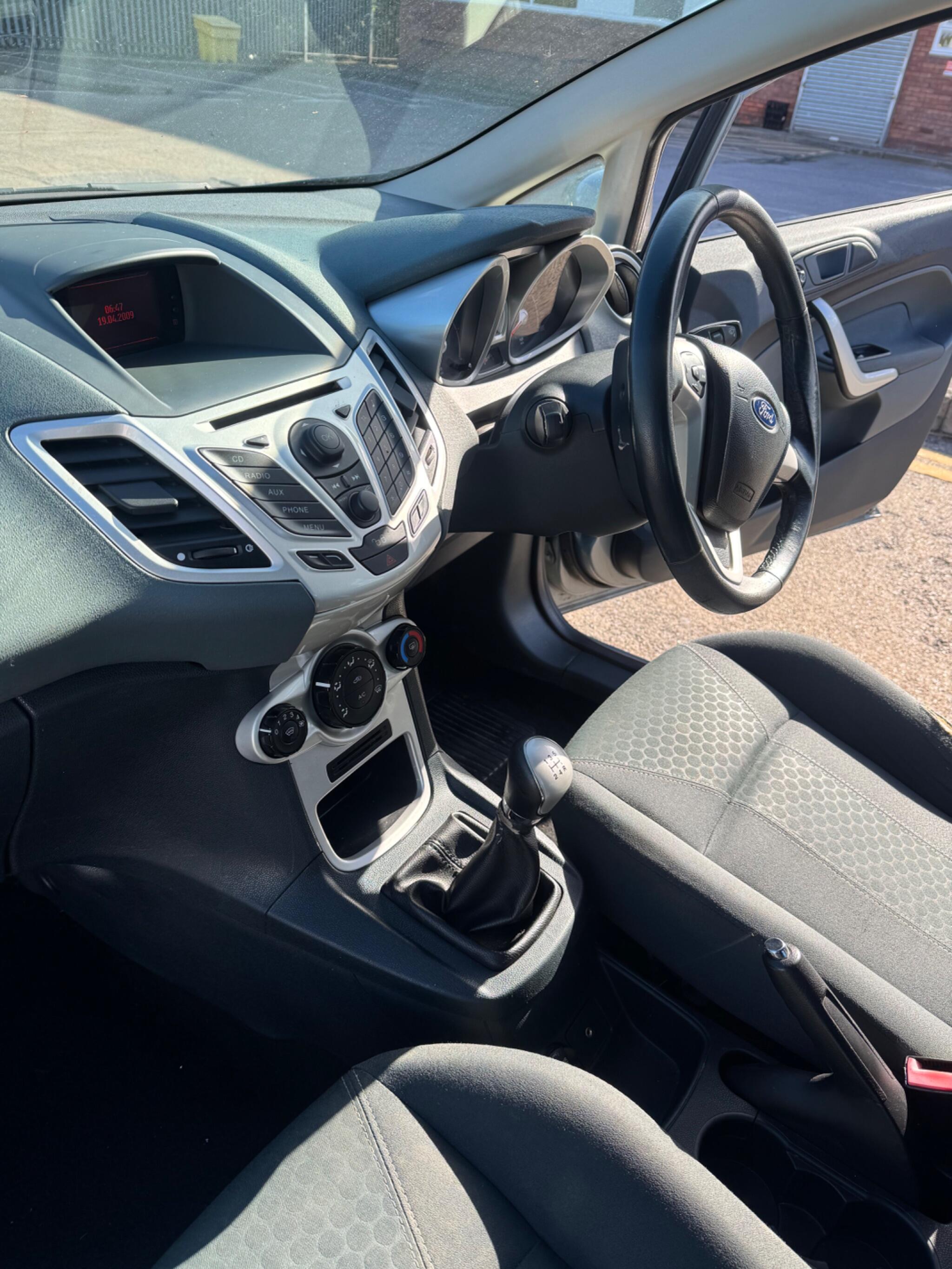 Ford Fiesta view 23