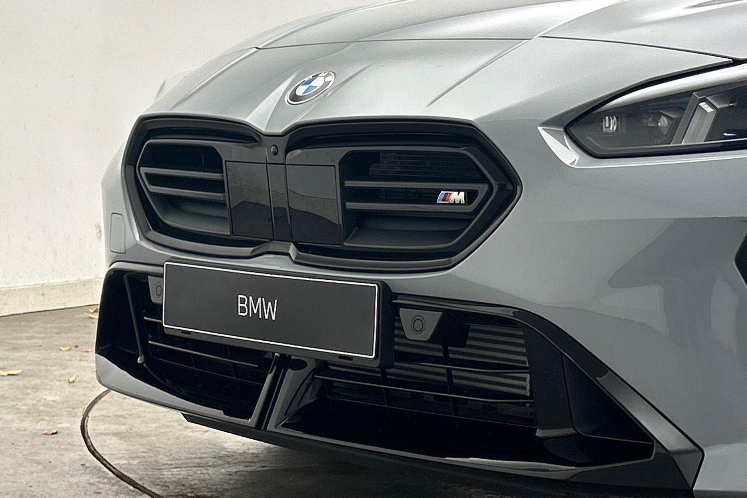 BMW 2 Series view 31