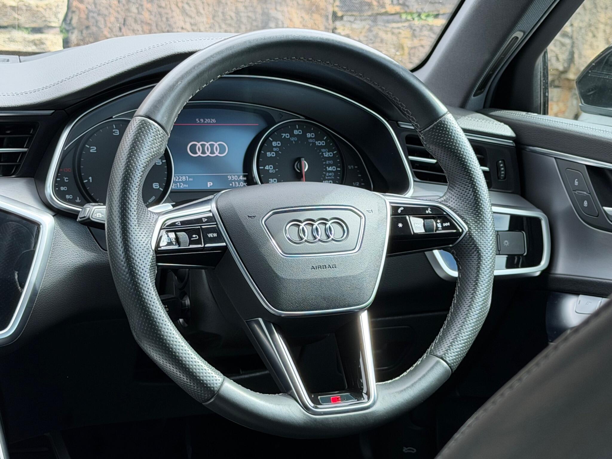 Audi A6 view 24