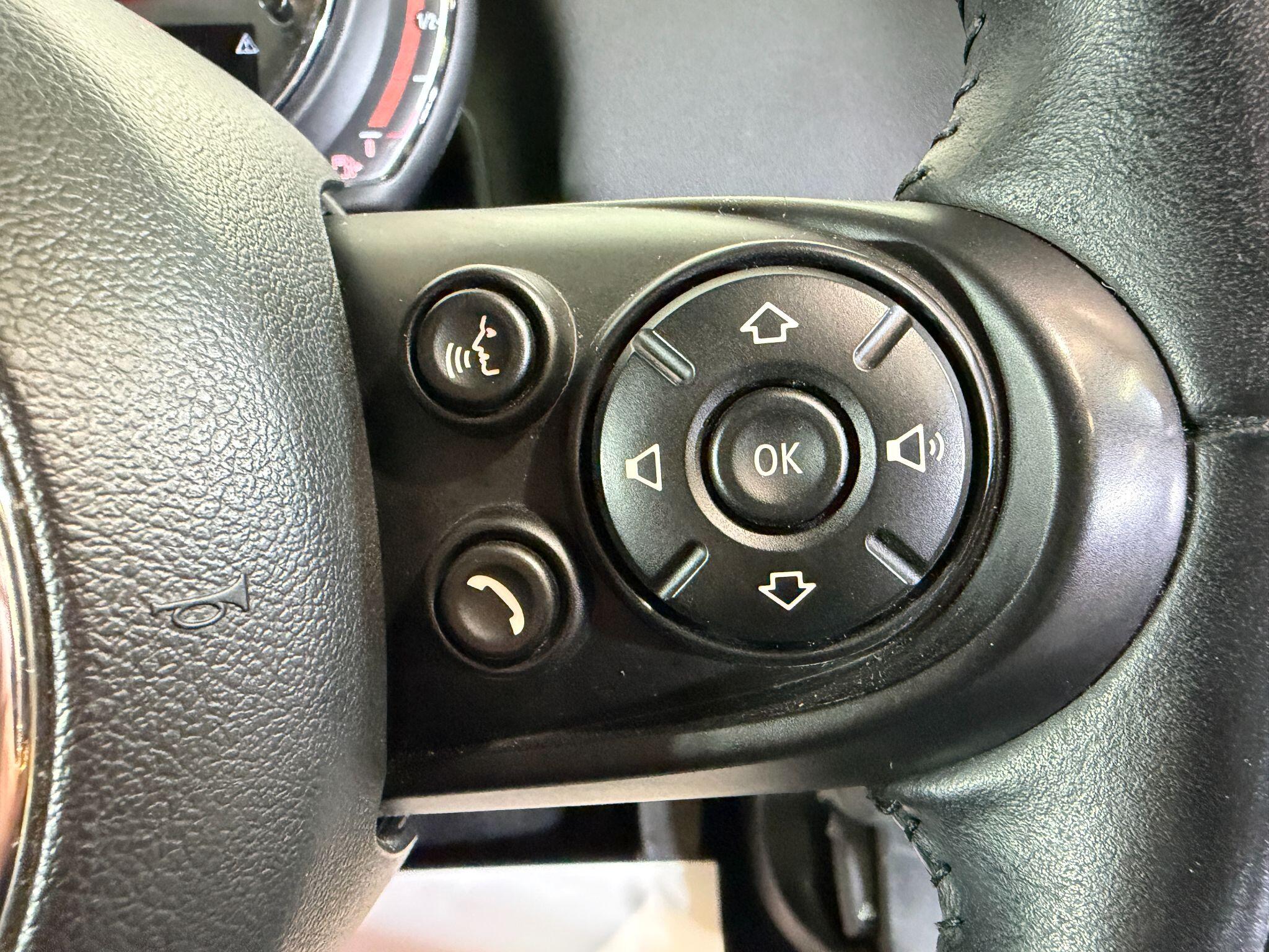 Mini Countryman view 17