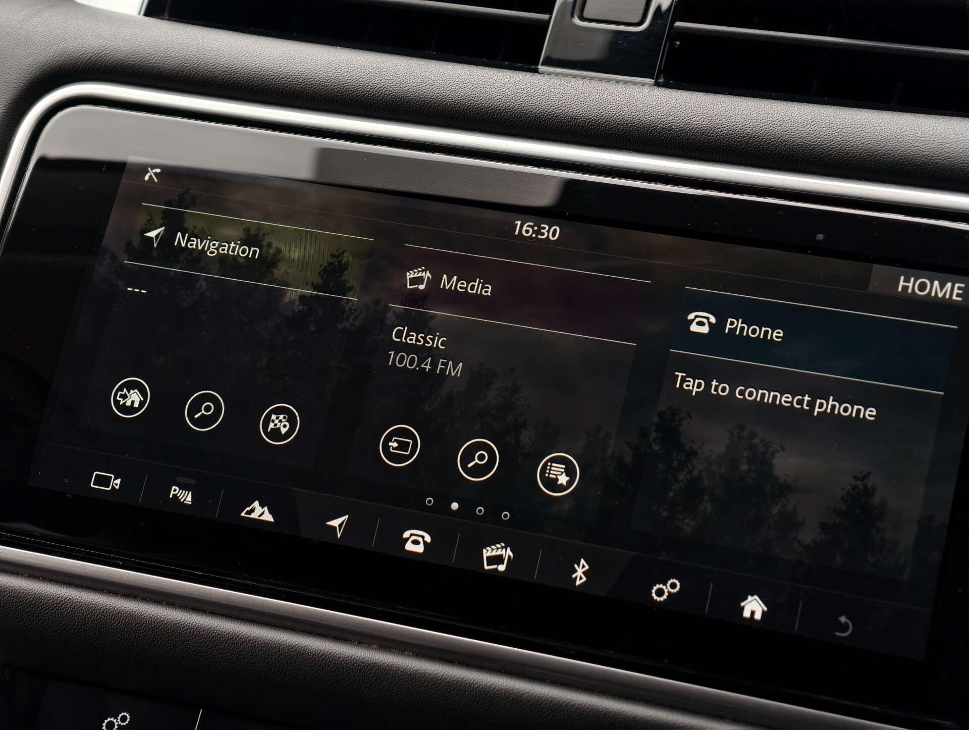 Land Rover Range Rover Sport view 33