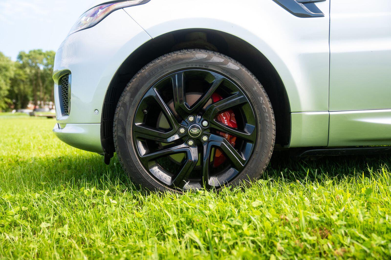 Land Rover Range Rover Sport view 16