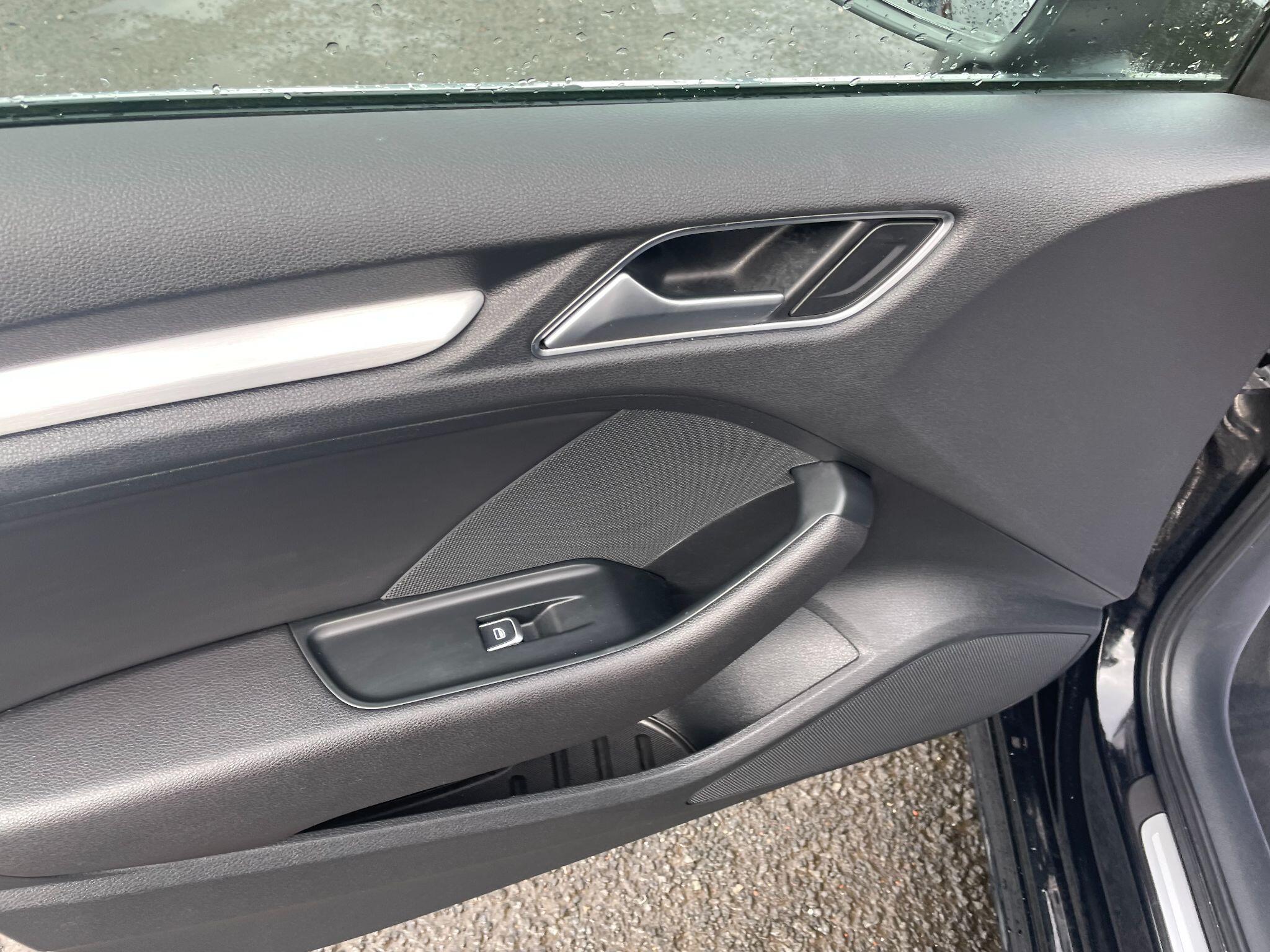 Audi A3 view 34