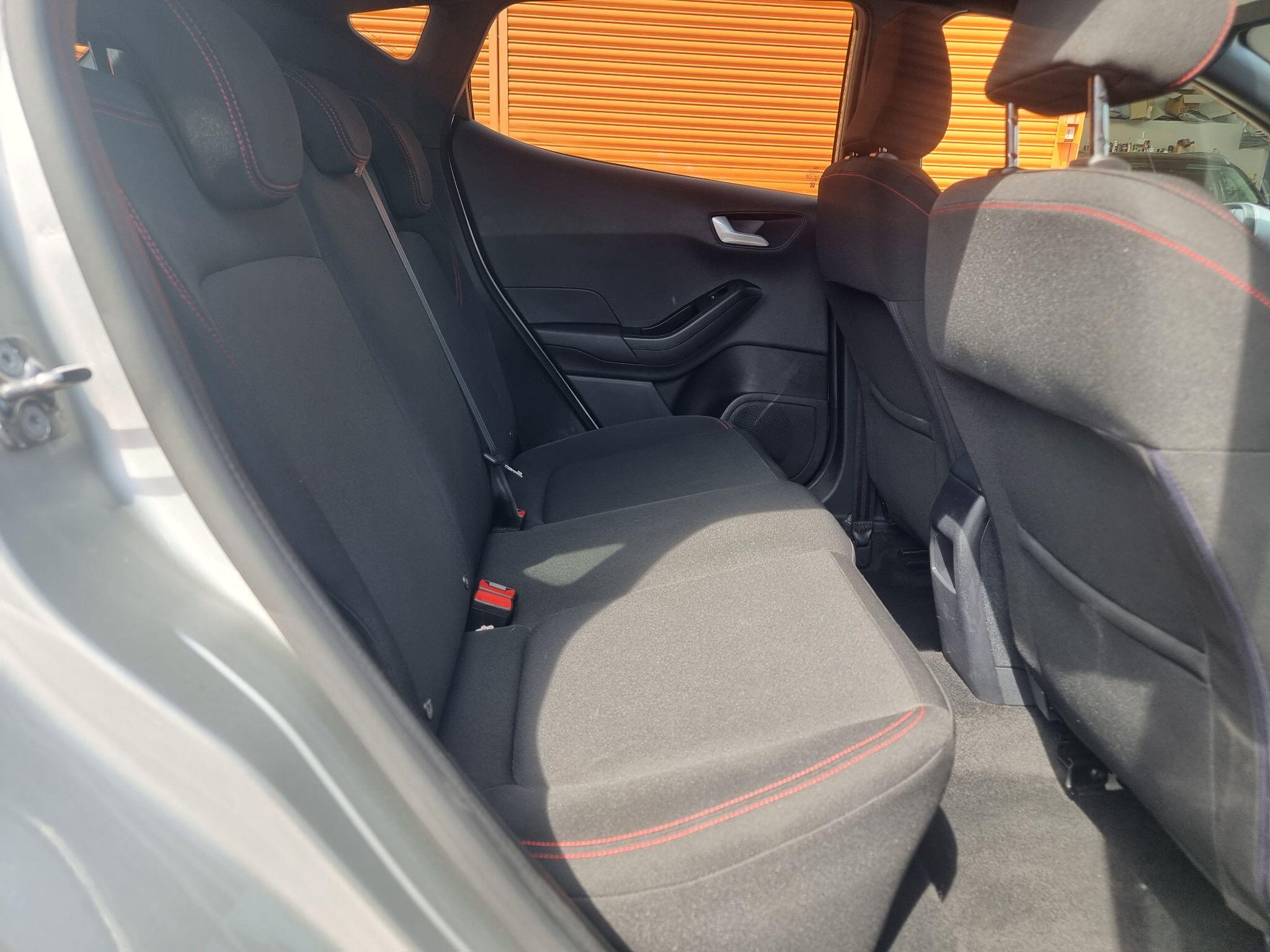 Ford Fiesta view 16