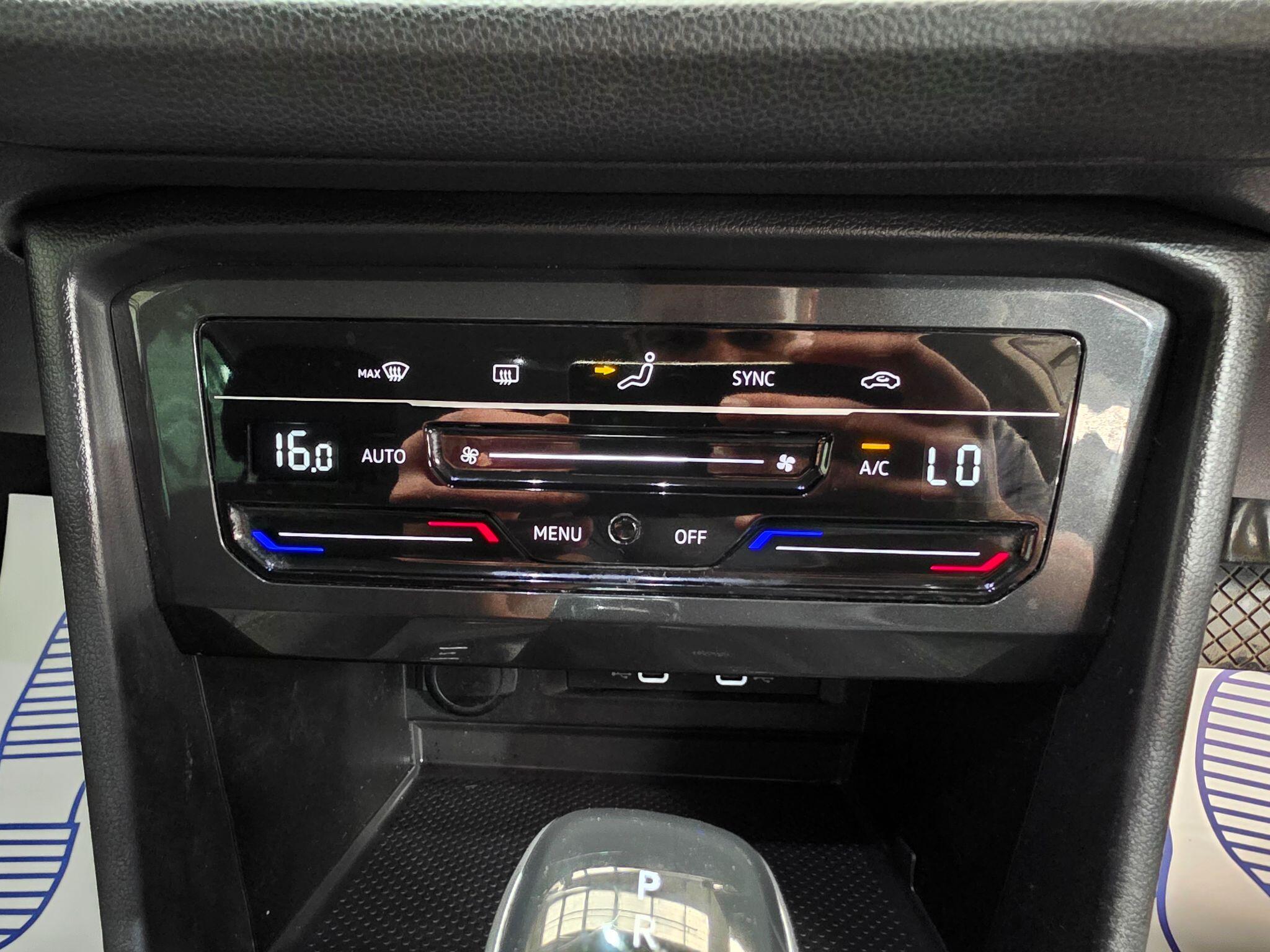 Volkswagen Tiguan view 10