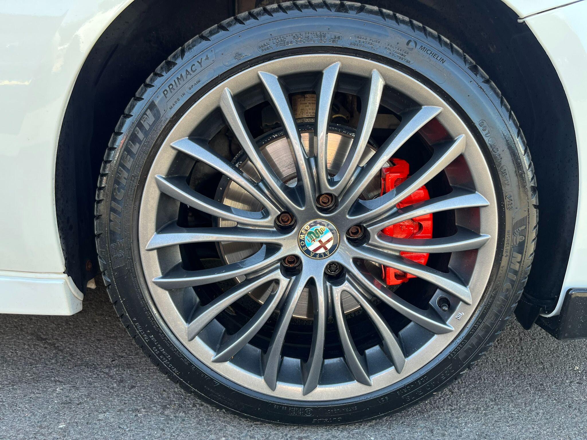 Alfa Romeo Giulietta view 41