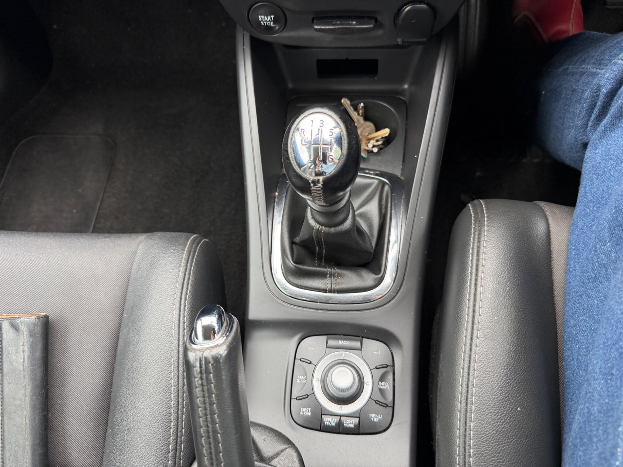 Renault Megane view 24