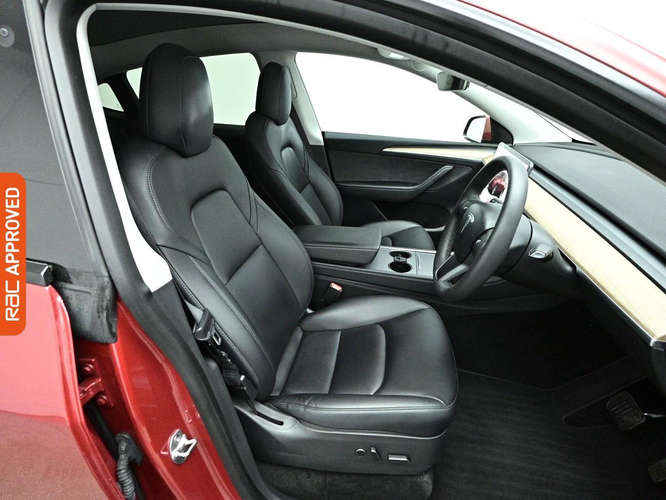 Tesla Model Y view 13