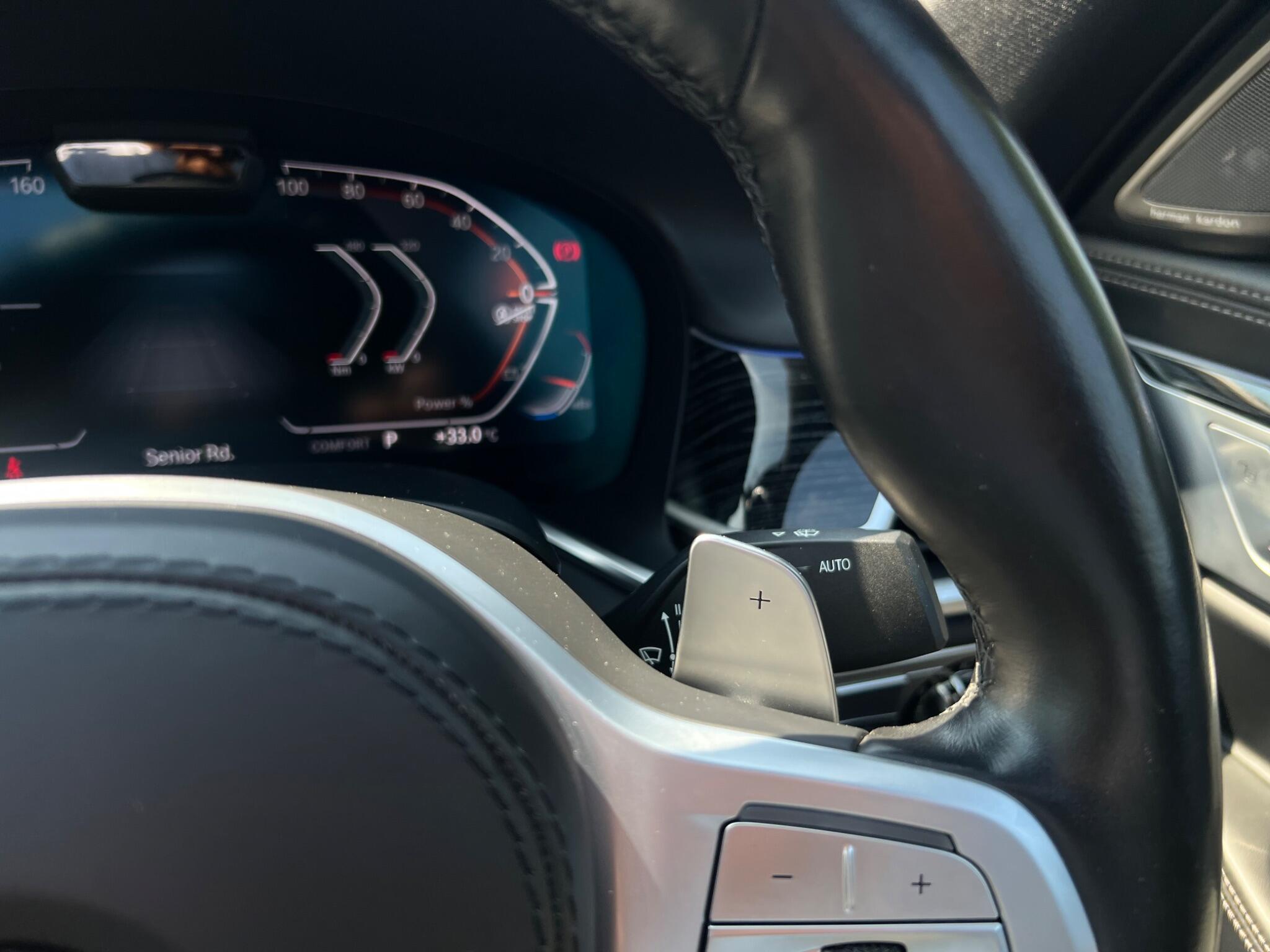 BMW 7 Series view 44