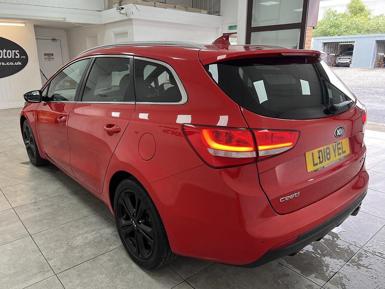 Kia Ceed view 4