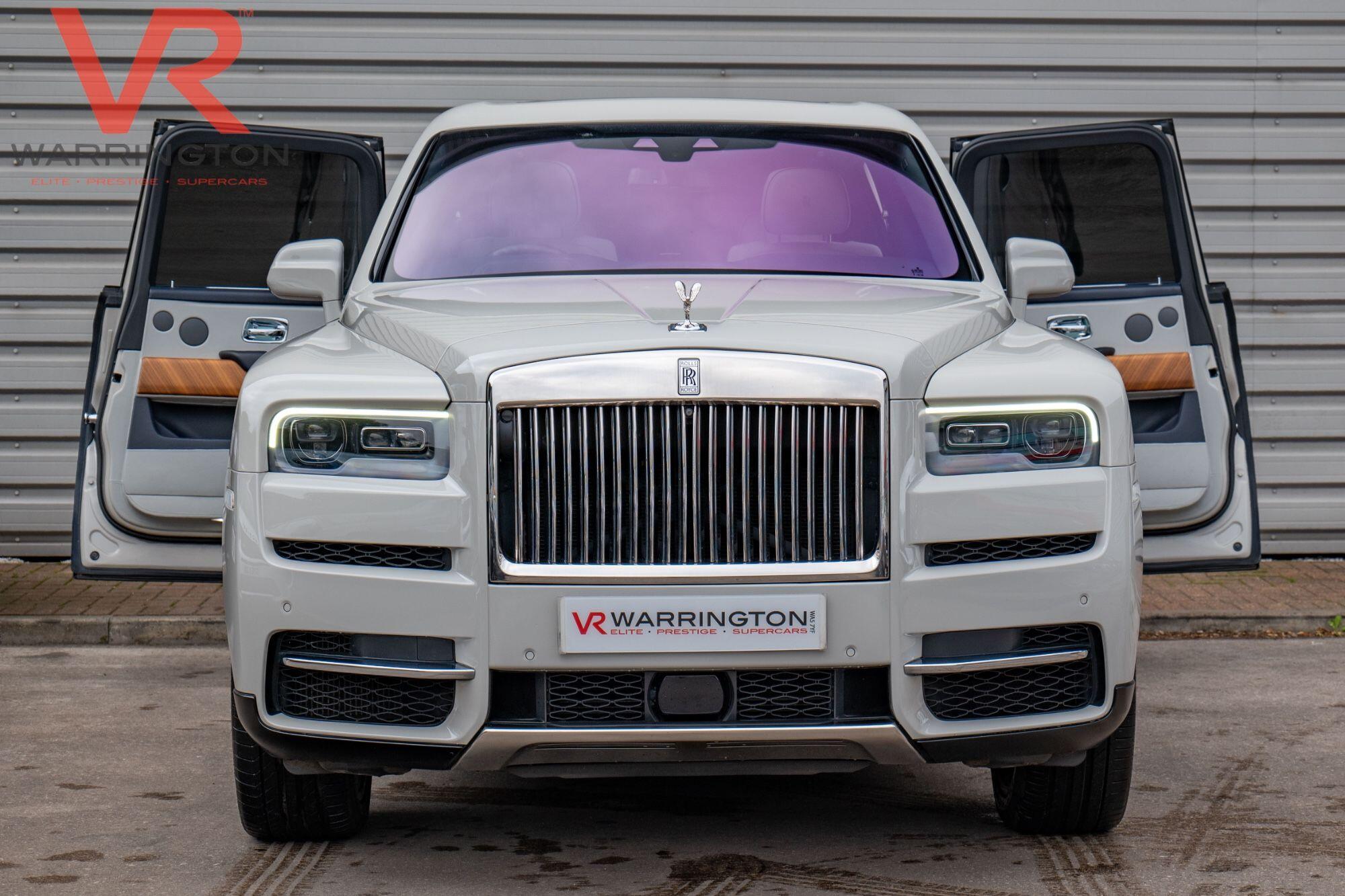 Rolls-Royce Cullinan view 9