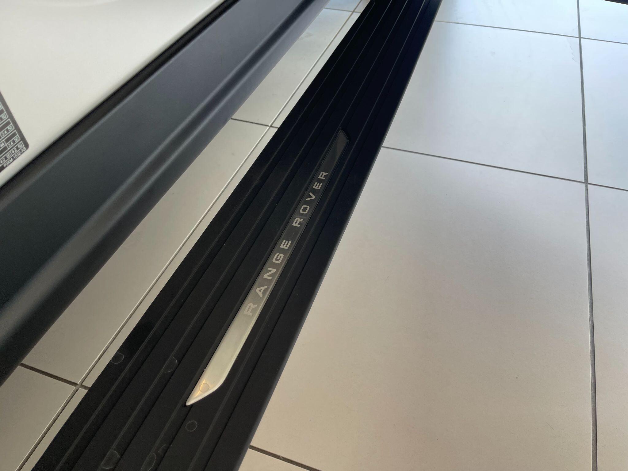 Land Rover Range Rover Sport view 19