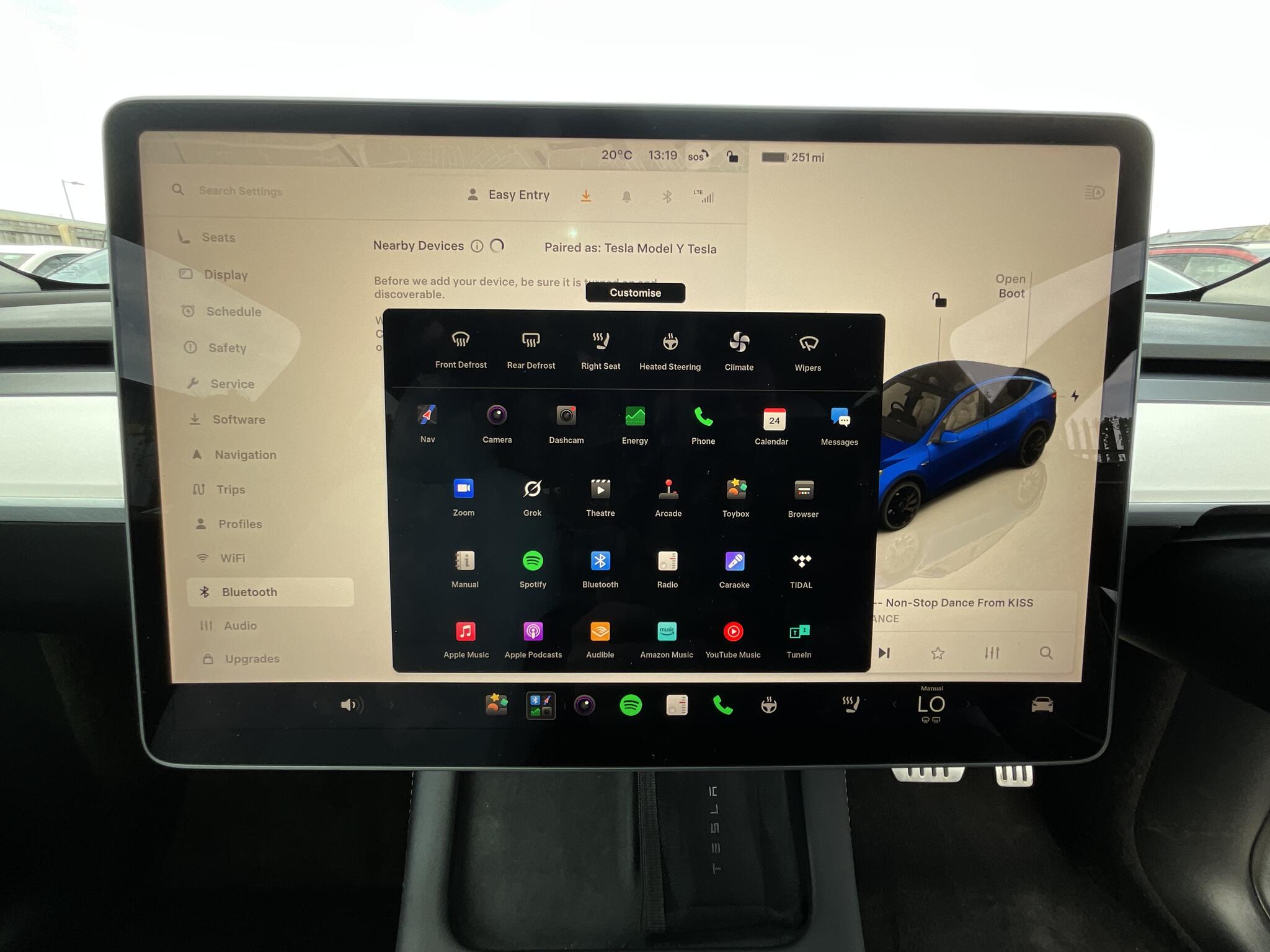 Tesla Model Y view 29