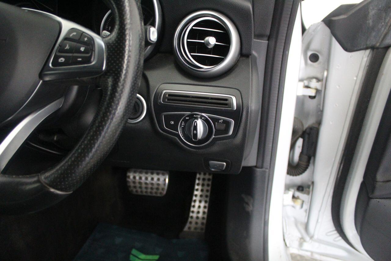 Mercedes-Benz C-Class view 45