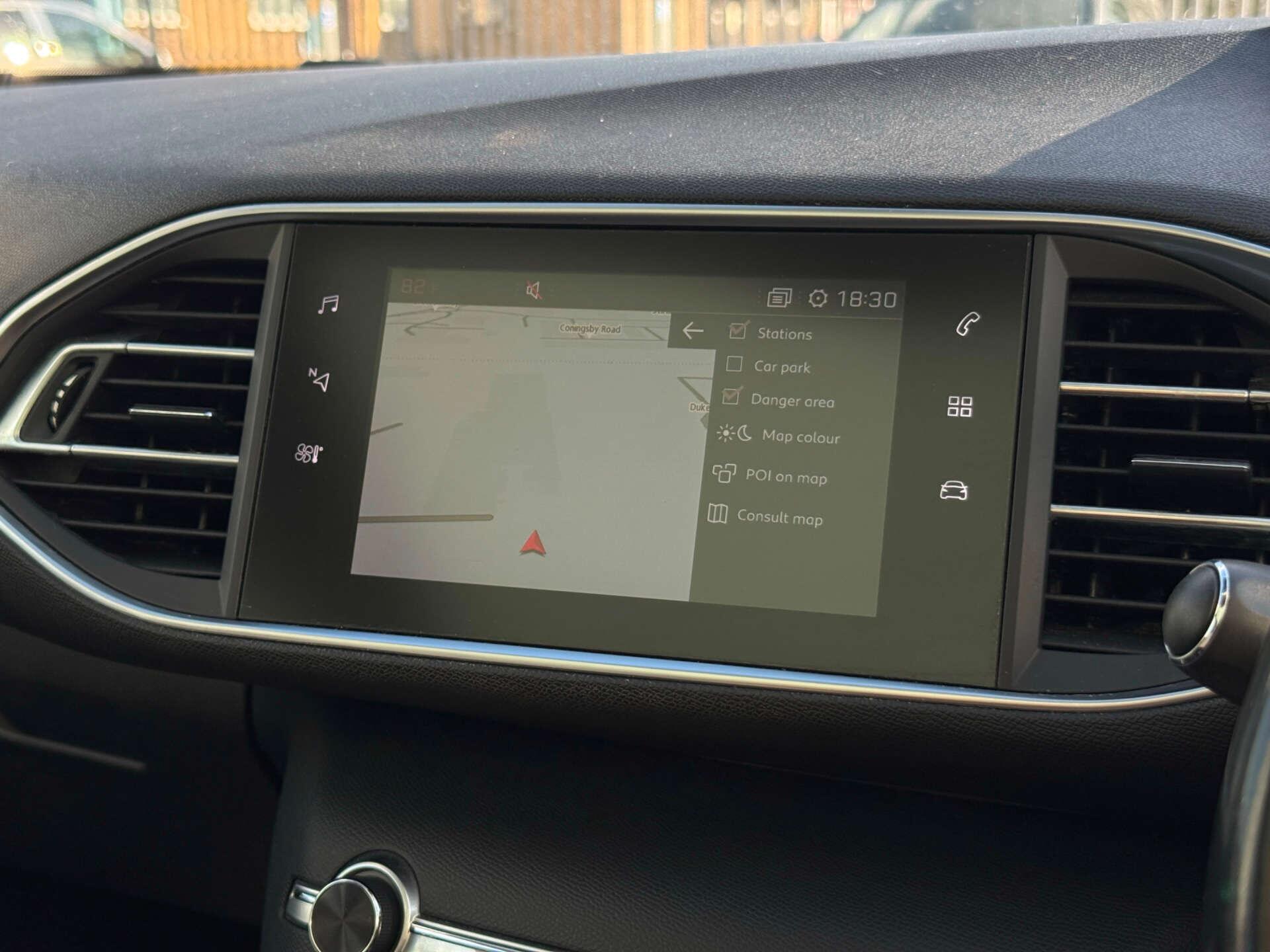 Peugeot 308 view 62