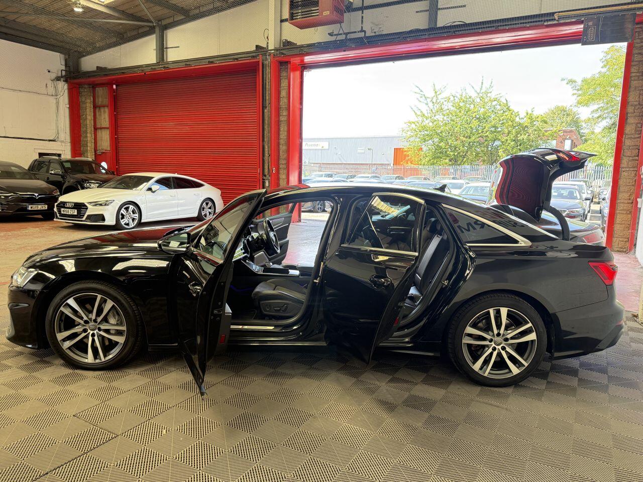 Audi A6 Saloon view 14