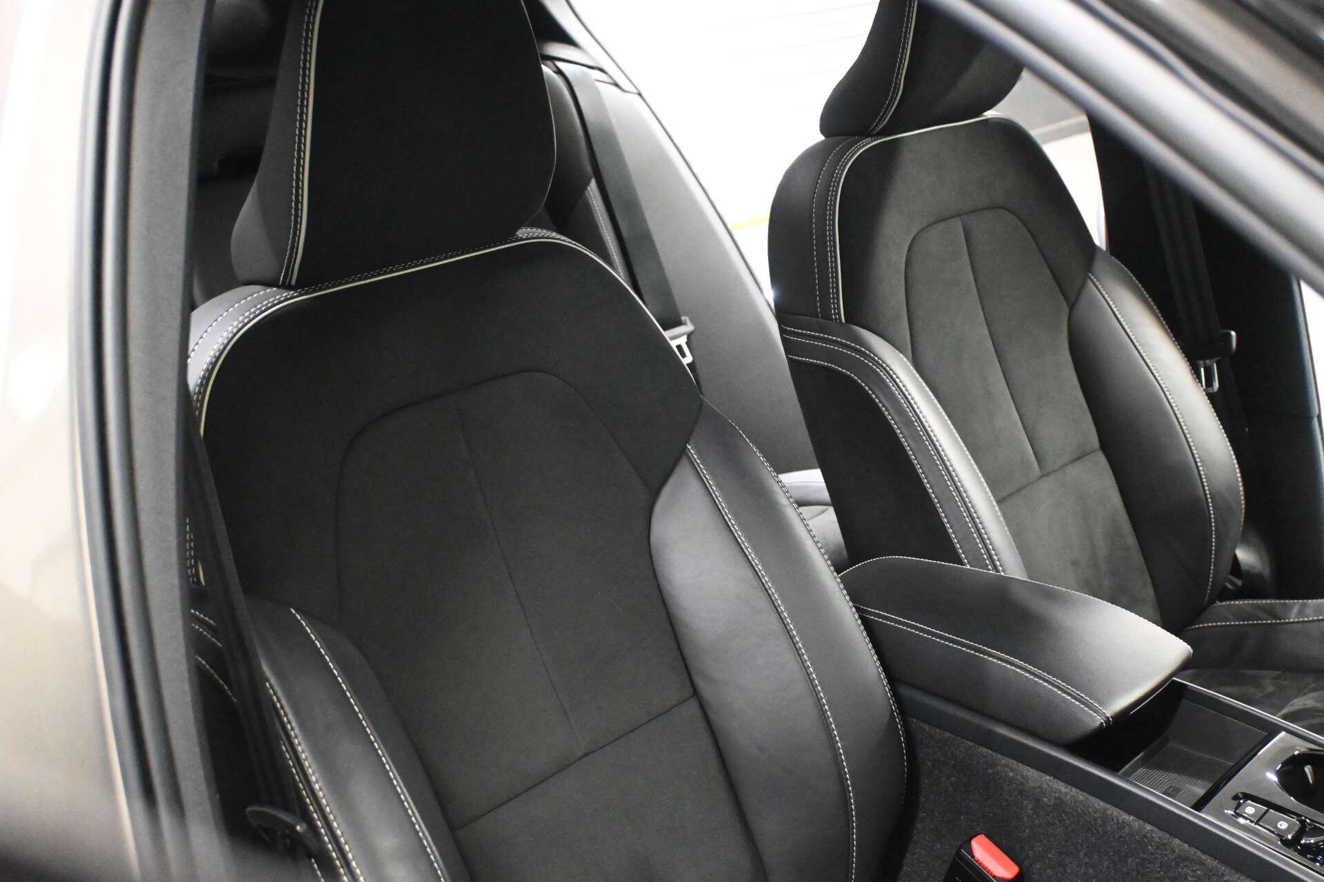 Volvo XC40 view 21