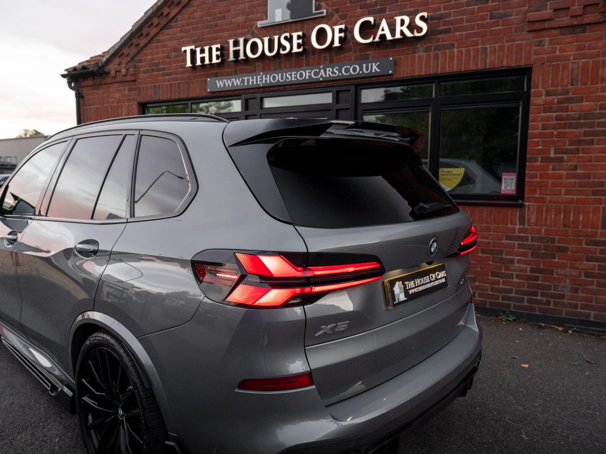 BMW X5 view 25