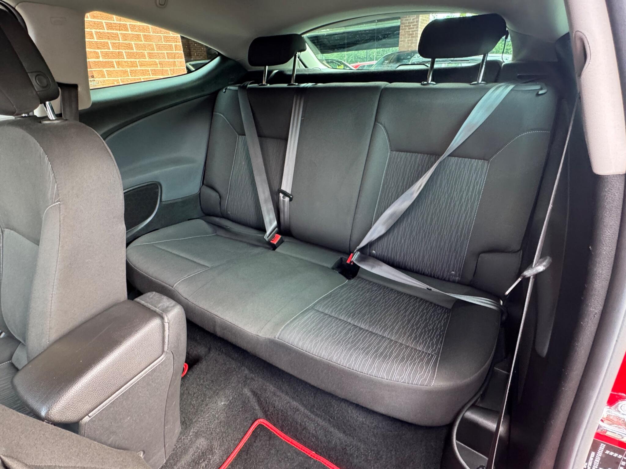 Vauxhall Astra GTC view 8