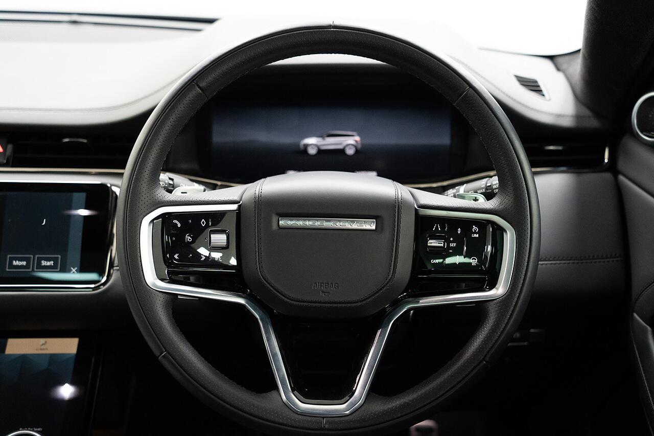 Land Rover Range Rover Evoque view 9