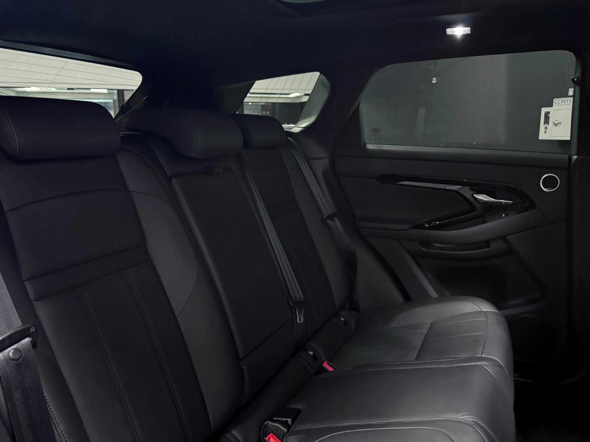 Land Rover Range Rover Evoque view 12